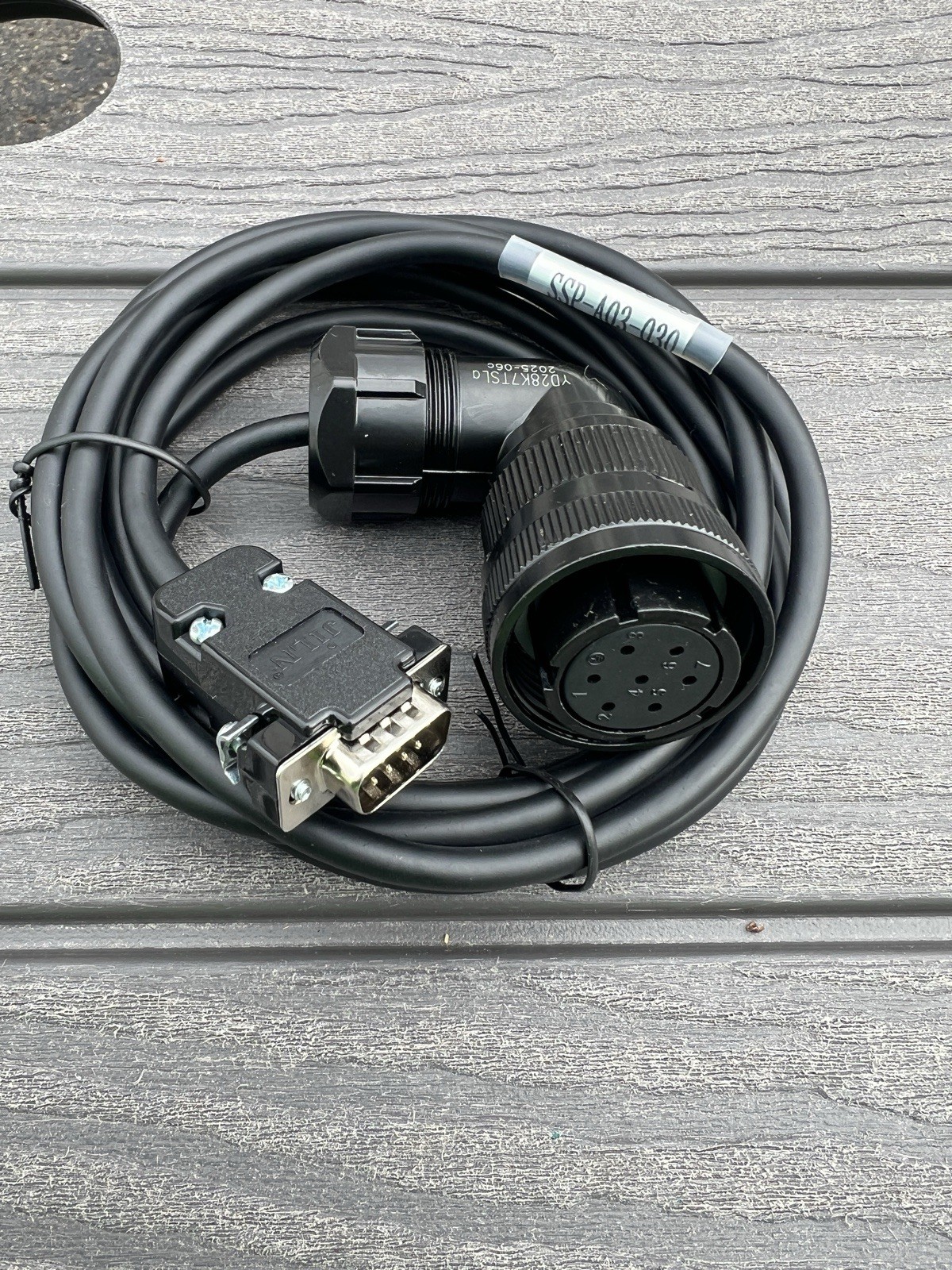 9-pin DB9 Male RS232 Serial Data Transfer And Encoder Connector Cable YD28K7TSLa