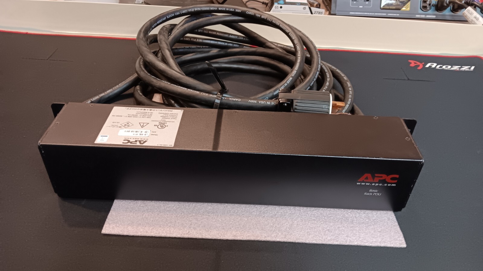 APC AP7581 RACK PDU EXTENDER 2U 30 AMP 200 - 208 VOLT L14-30