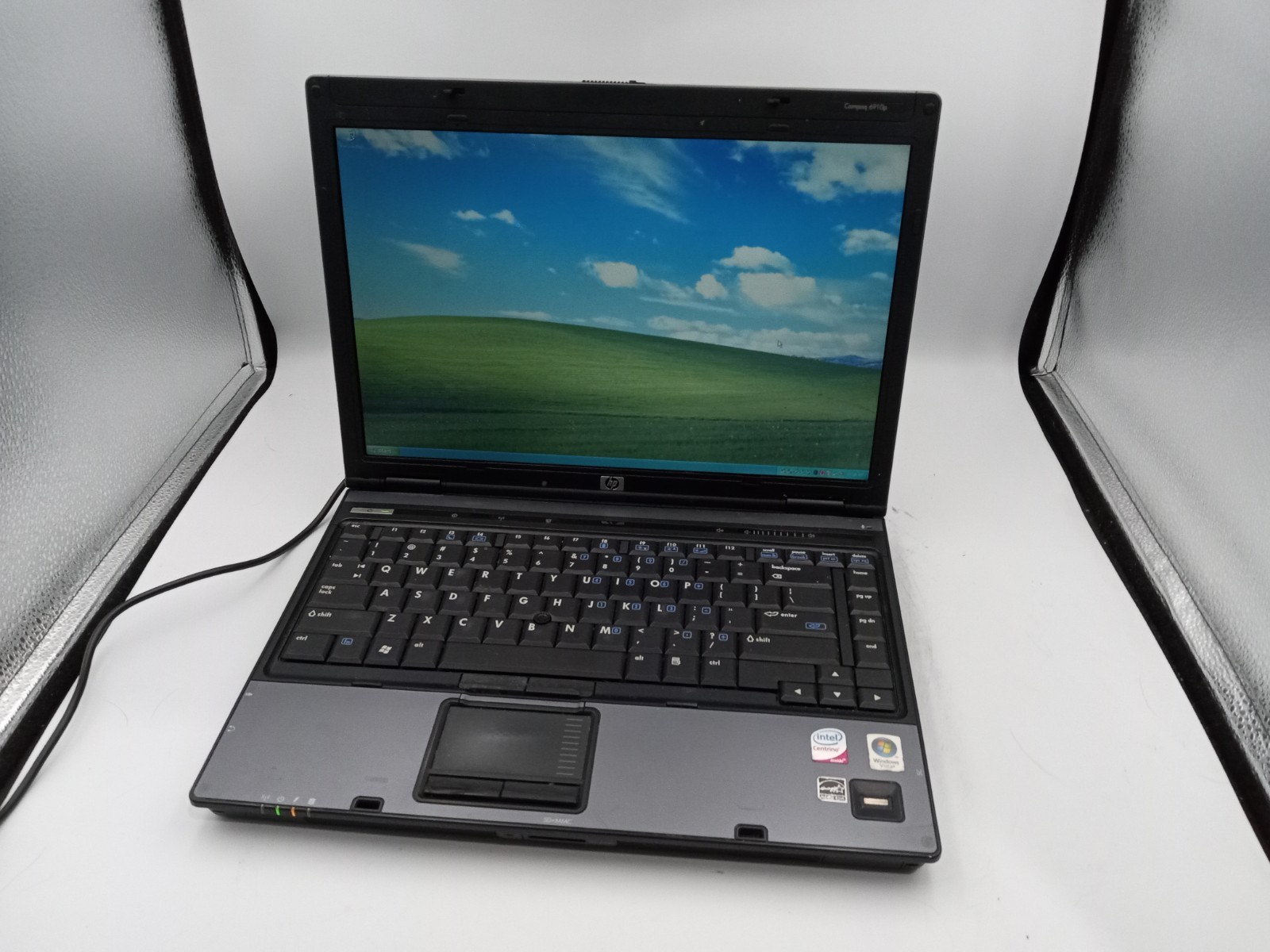 HP Compaq 6910p 14" Laptop Intel Core 2 Duo 2GB RAM 250GB HDD WinXP - READ -RR