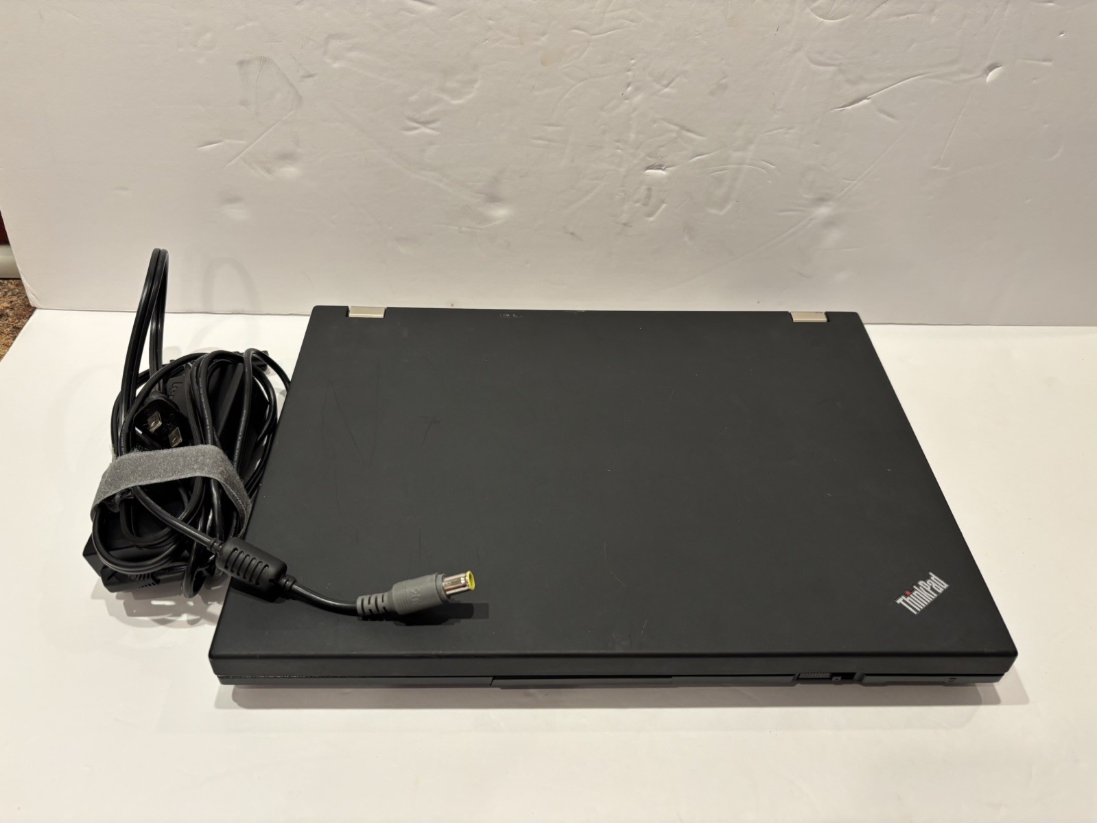 Lenovo ThinkPad T410 14" Laptop, i5-M520/4GB RAM/298GB HDD/Windows 10 Pro