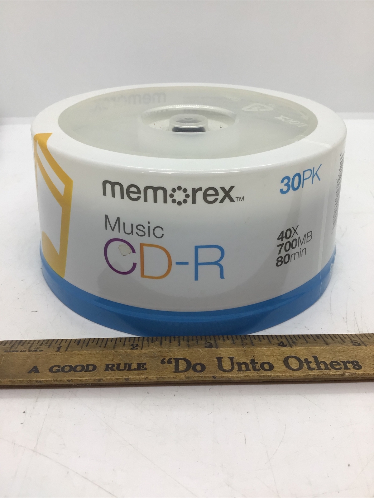 Memorex 15404001 Music CD-R DA 80 Minutes 700 MB 40x Sealed 30 Pack