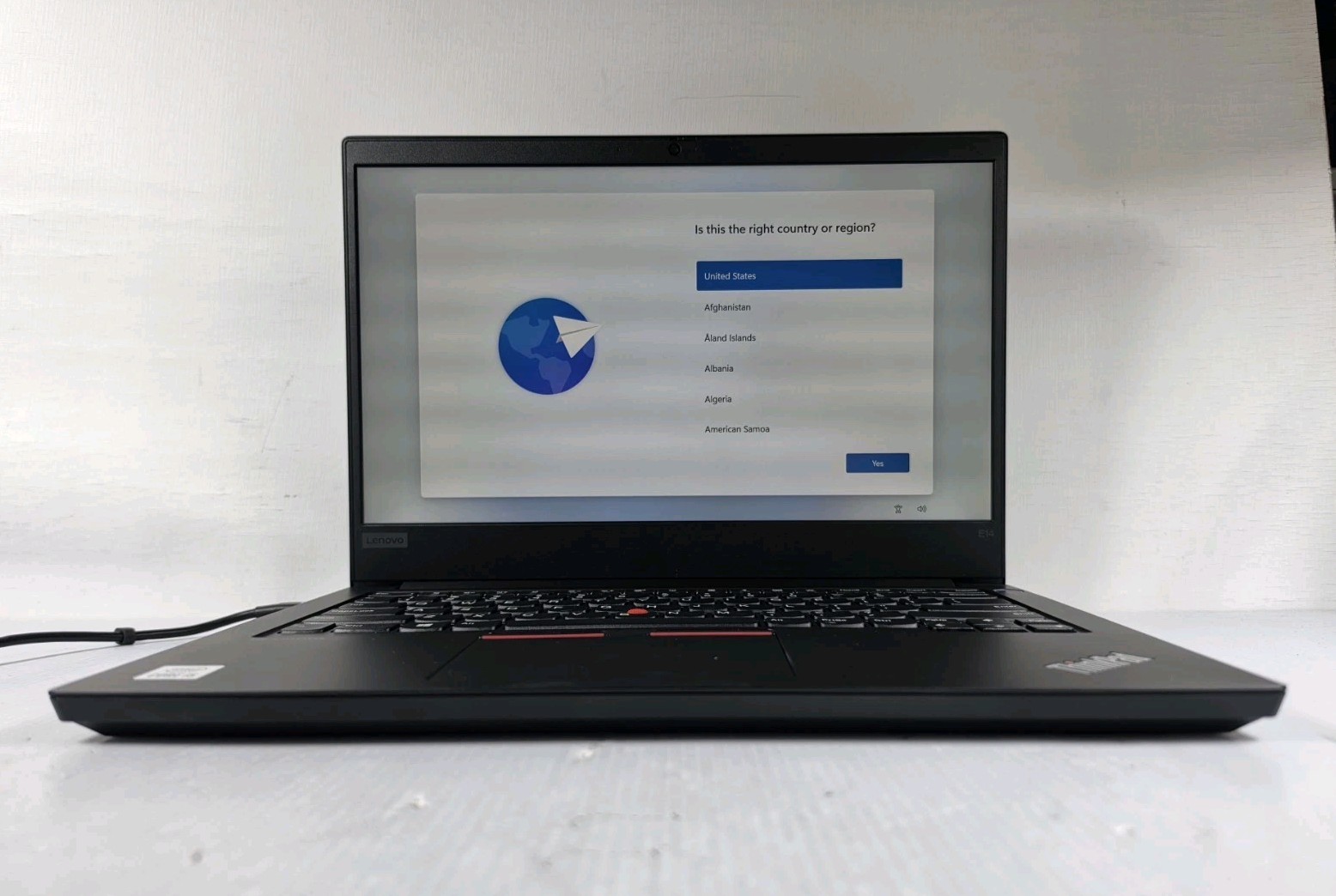 Lenovo THINKPAD E14 i5 10210U  10th Gen 1.6GHz 8GB RAM 256GB SSD Windows 11 READ