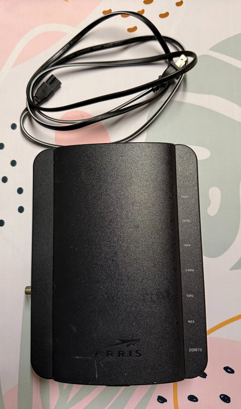 Arris Touchstone DG1670A Dual Band Wi-Fi Cable Modem Gateway DOCSIS 3.0