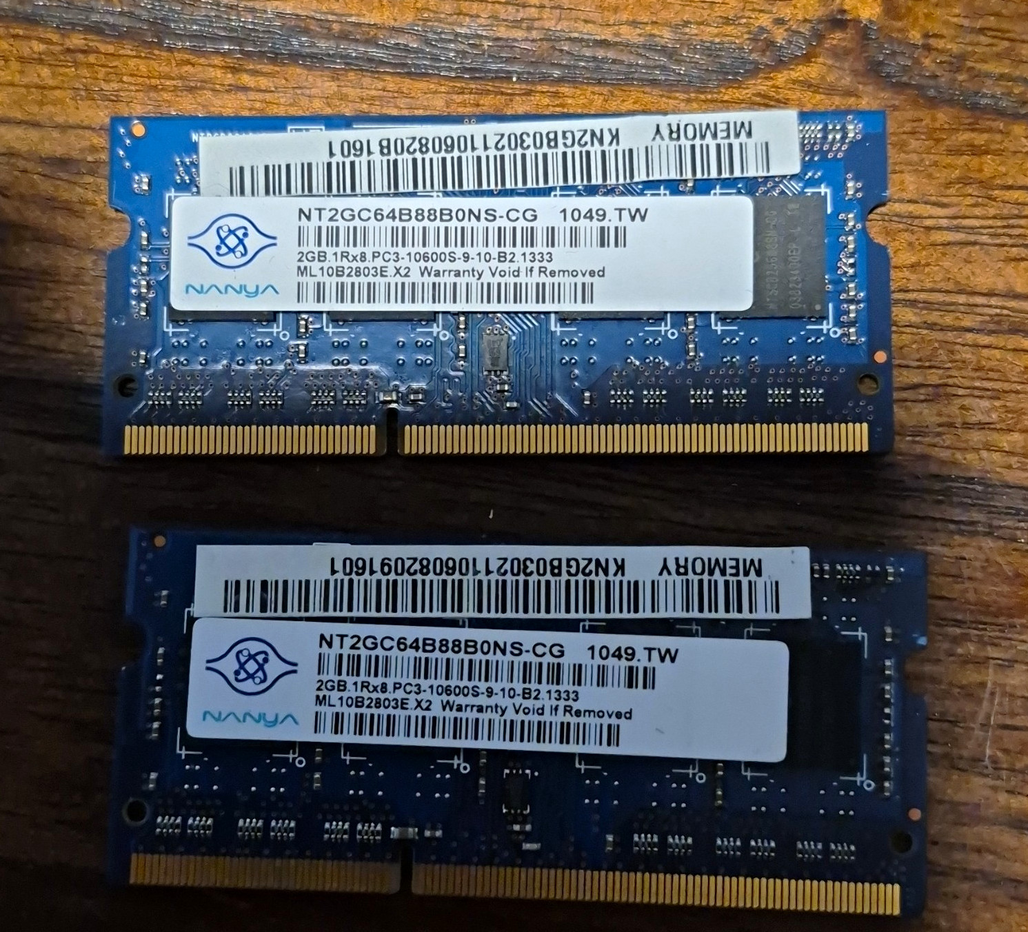 Nanya 4GB (2x2GB) DDR3-1333 PC3-10600S 204-Pin SO-DIMM Non-ECC RAM