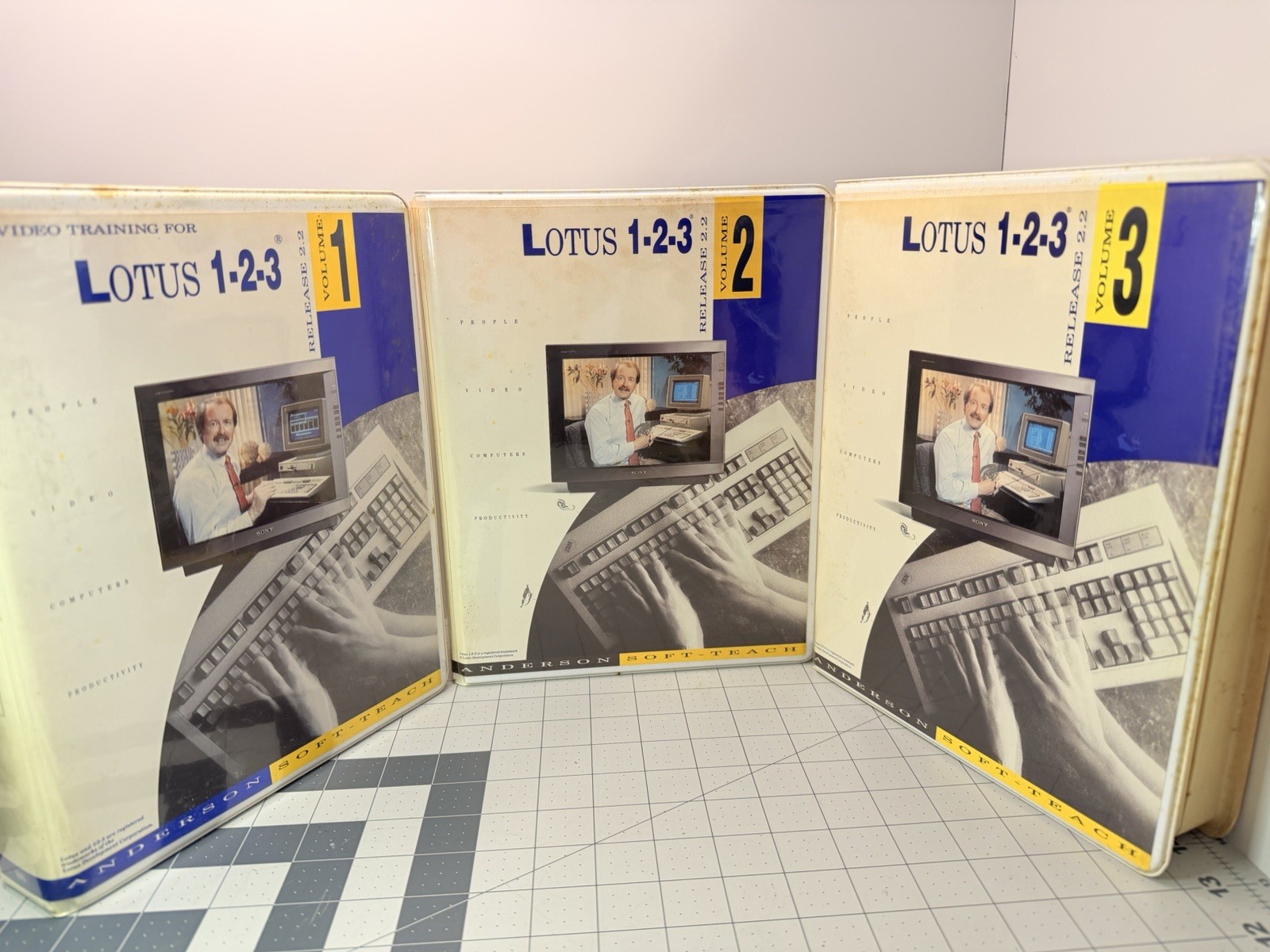 Lotus 1-2-3 Release 2.2 Video Training Volumes 1-3 Set VHS Floppy Disks Anderson