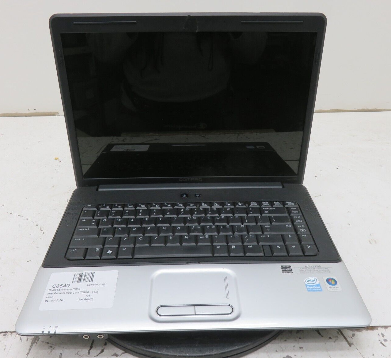 Compaq Presario CQ50 Laptop Intel Pentium Dual Core 3GB Ram No HDD or Battery