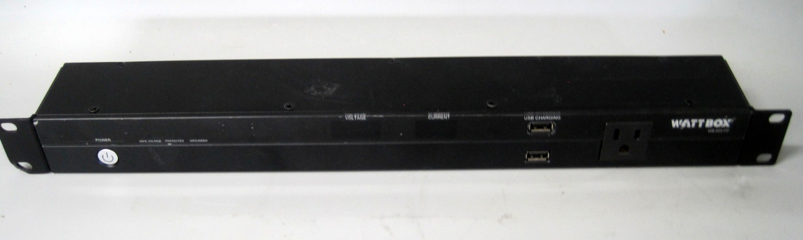WattBox WB-600-FP Rack Faceplate Voltage/Current Meter USB Charge Pre-Owned