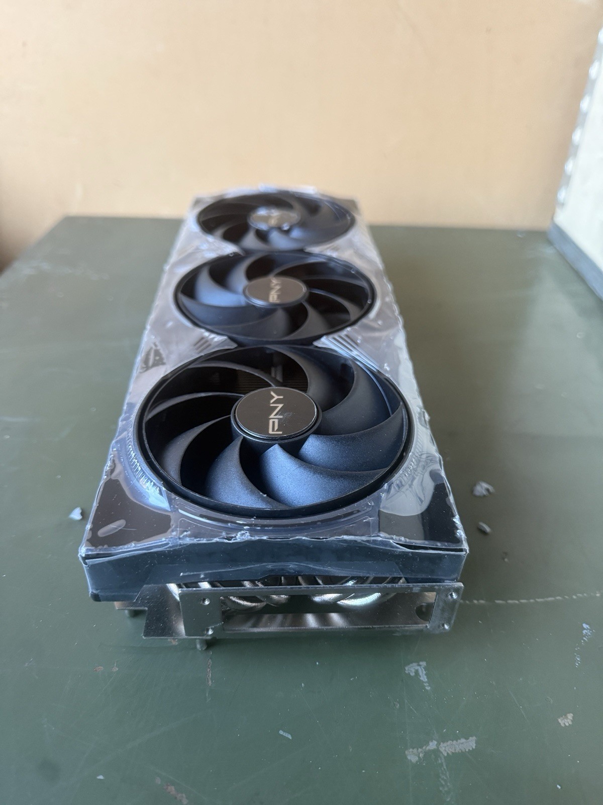 PNY NVIDIA RTX 5090 VERTO VCG509032TFXPB1 stock fan/Coolers/Heatsink NO GPU