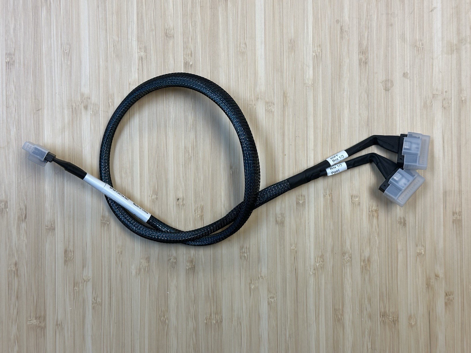 HPE DL300 DL380 DL385 Gen10 Plus/V2 8SFF 1/3 Port 1/2 MR416i-a-p P1433-001