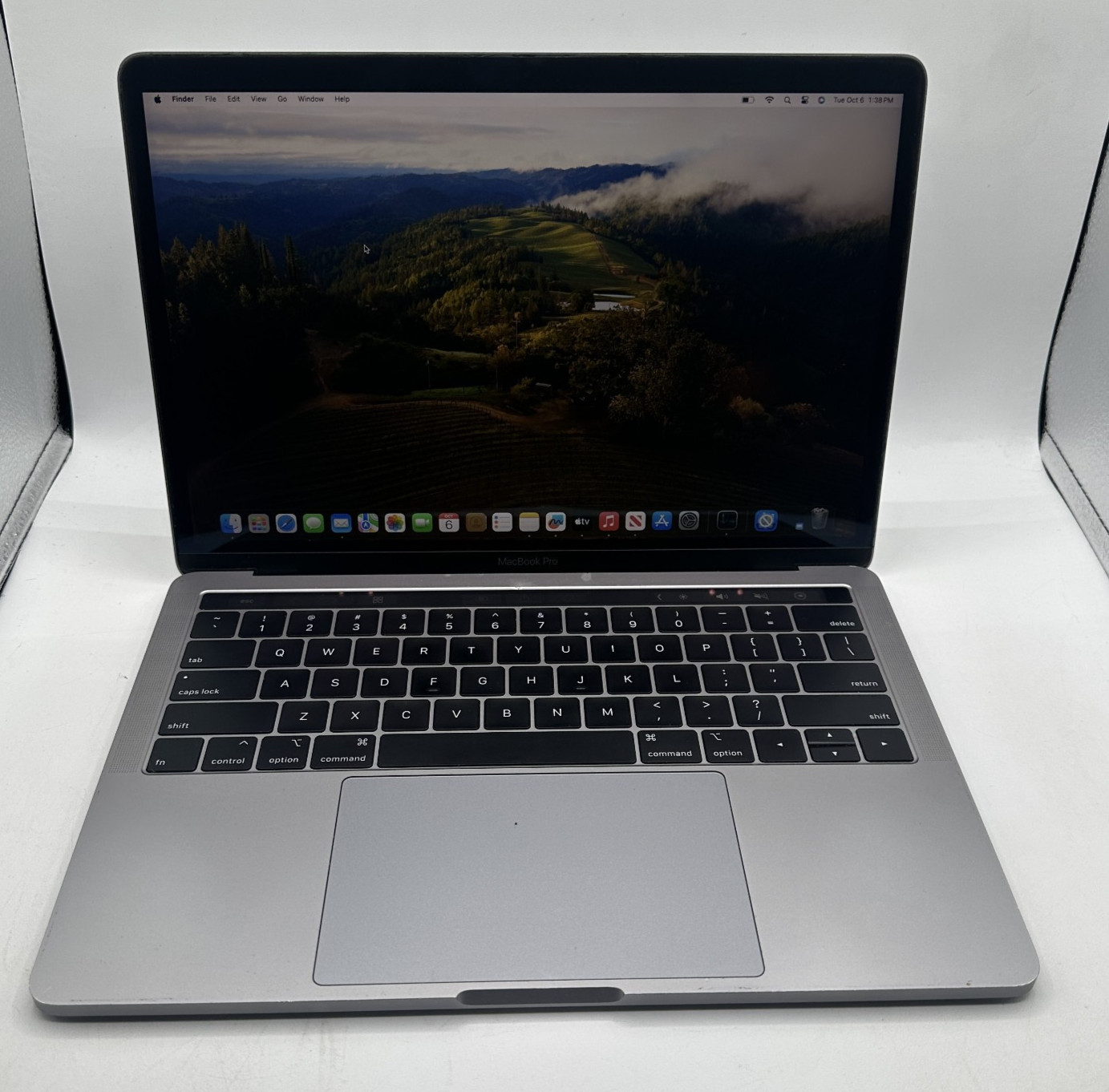 2018 Apple MacBook Pro 13.3" i5 2.3GHz 8GB RAM 256GB SSD PLEASE READ