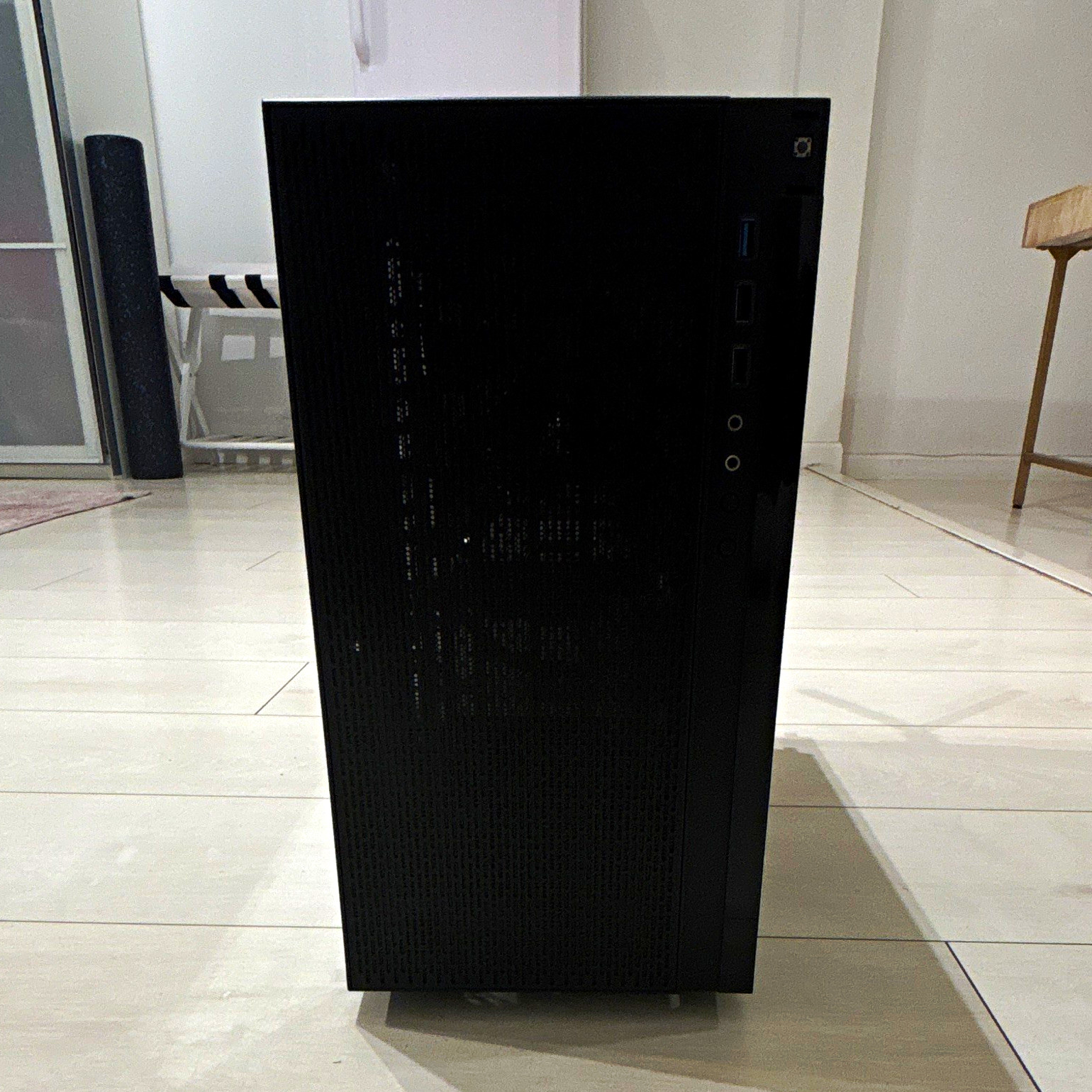 Thermaltake Gaming Tower Desktop NVIDIA GeForce, Tempered Glass, NVMe, MSI