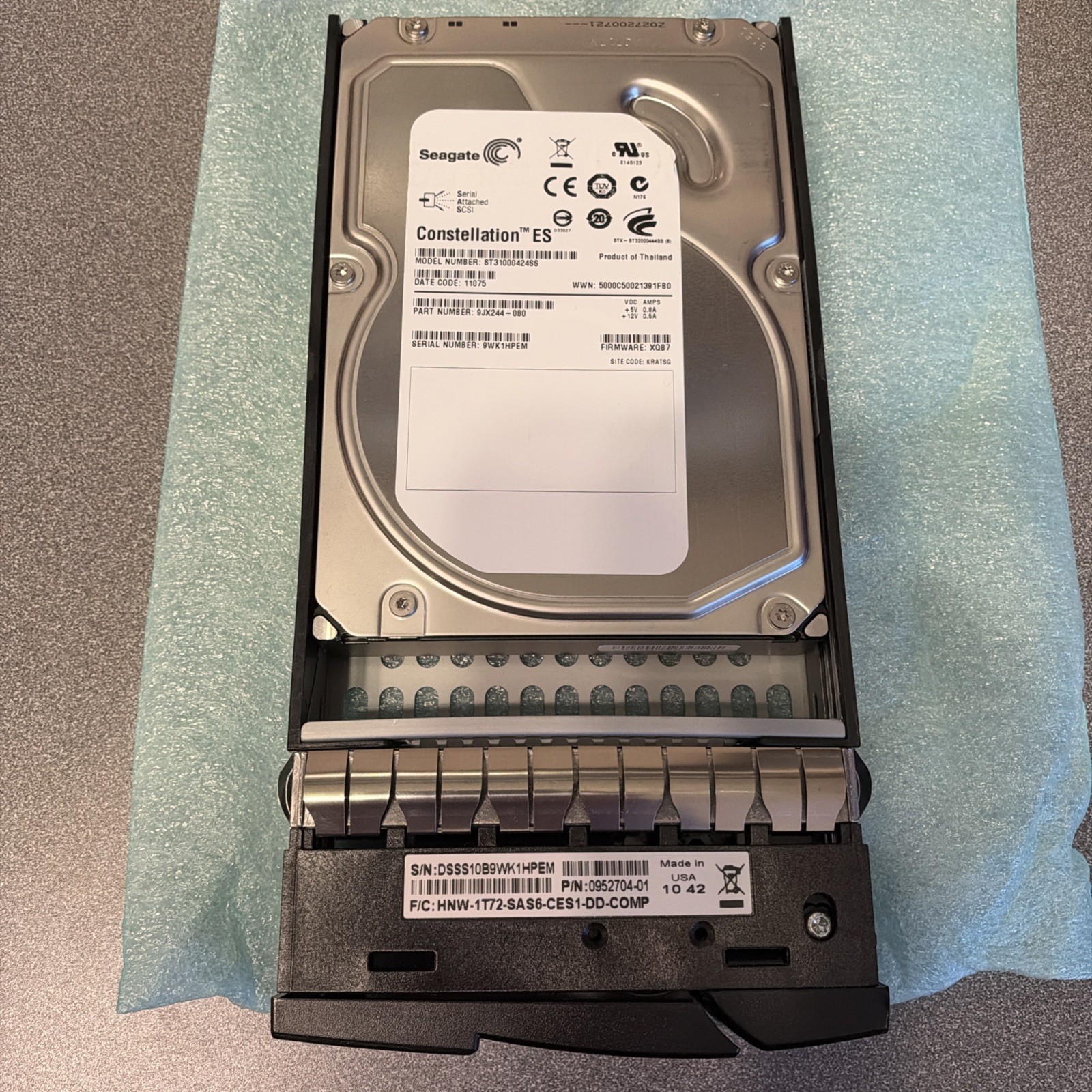 Lot Of 12 Seagate ST31000424SS 1TB 7.2K 3.5" SAS Hard Drive