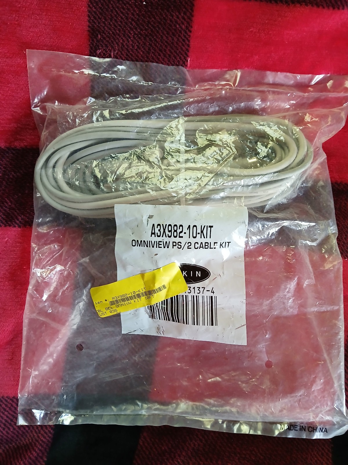 Belkin Omniview PS/2 Cable Kit A3X982-10-Kit (10 ft) NEW SEALED