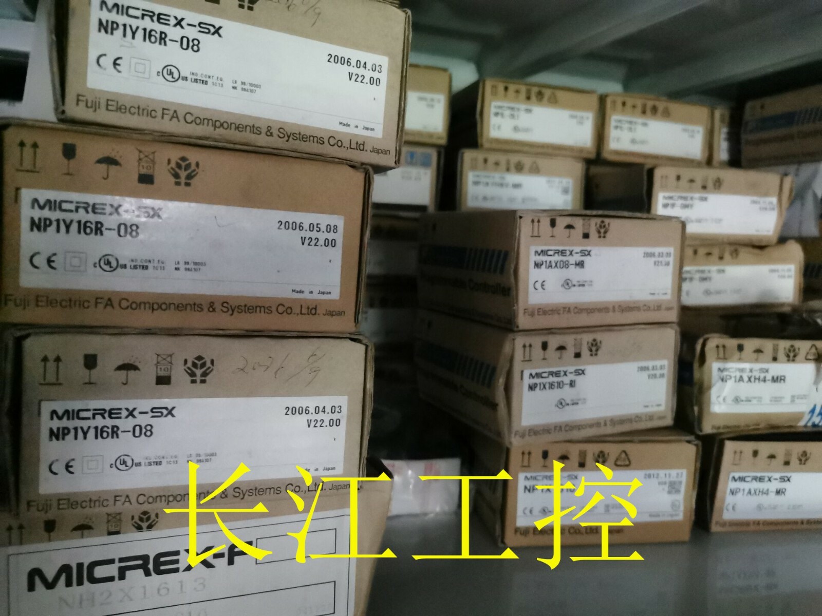 FUJI NP1AYH4VG-MR NEW In Box 1PCS Free Expedited Ship