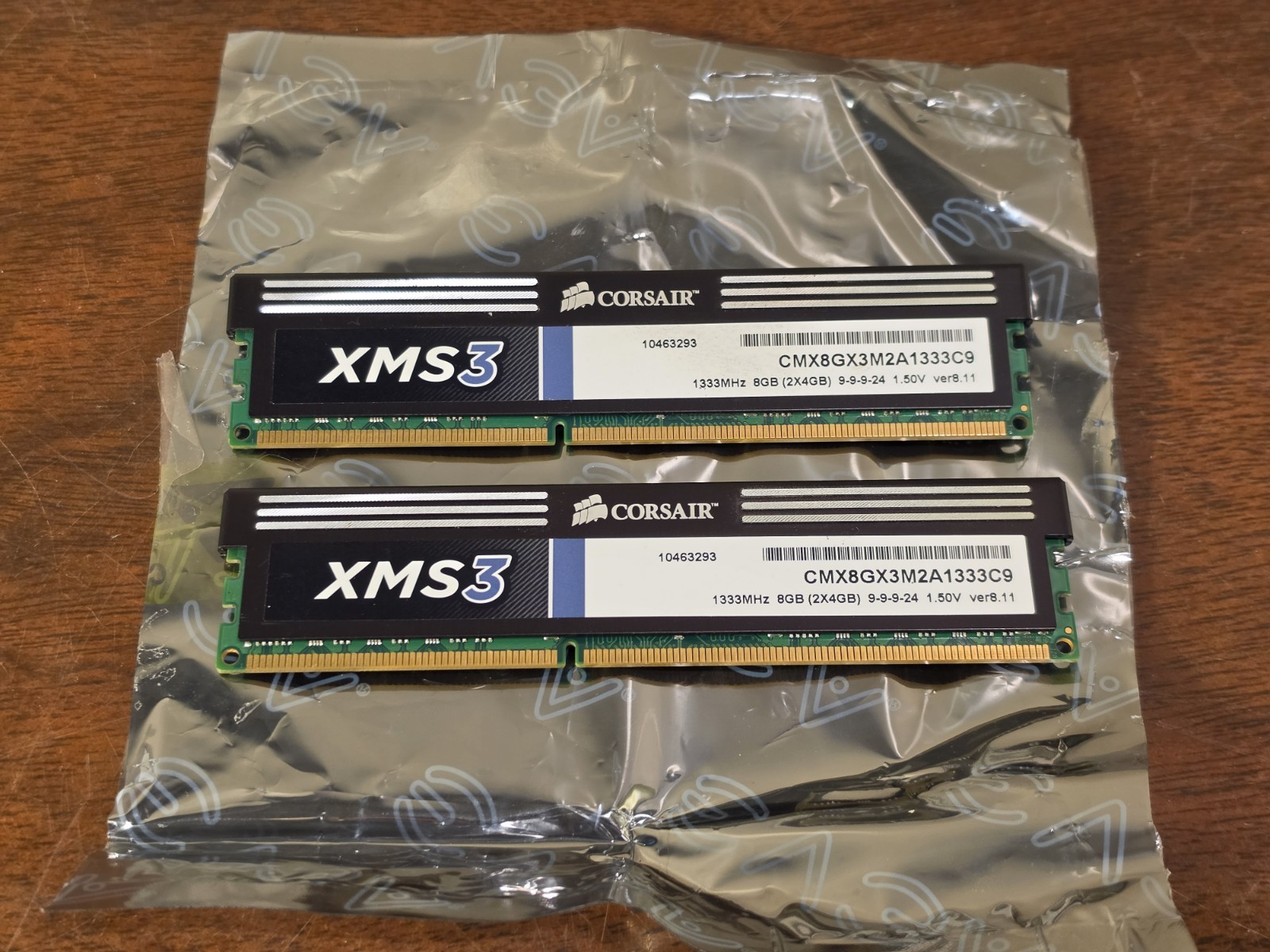 2 CORSAIR XMS3 DDR3 1333 16GB (2x4GB) RAM MEMORY CARDS