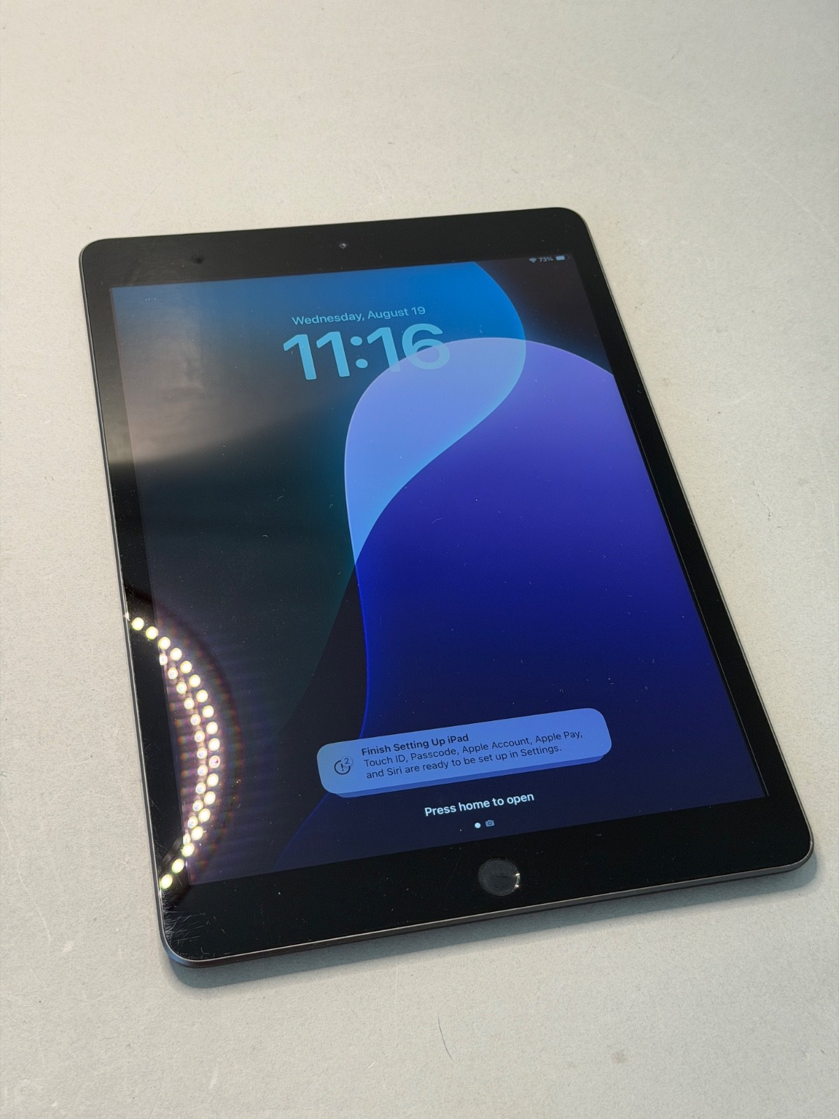 Nice Apple iPad 7th Gen 32GB WiFi Space Gray 10.2" A2197 Tablet *Bad Home Button
