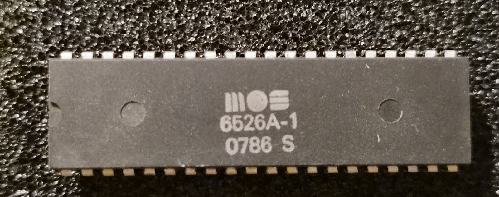 MOS 6526A-1 CIA Chip – Desoldered – Commodore 64/128 – Fully Working