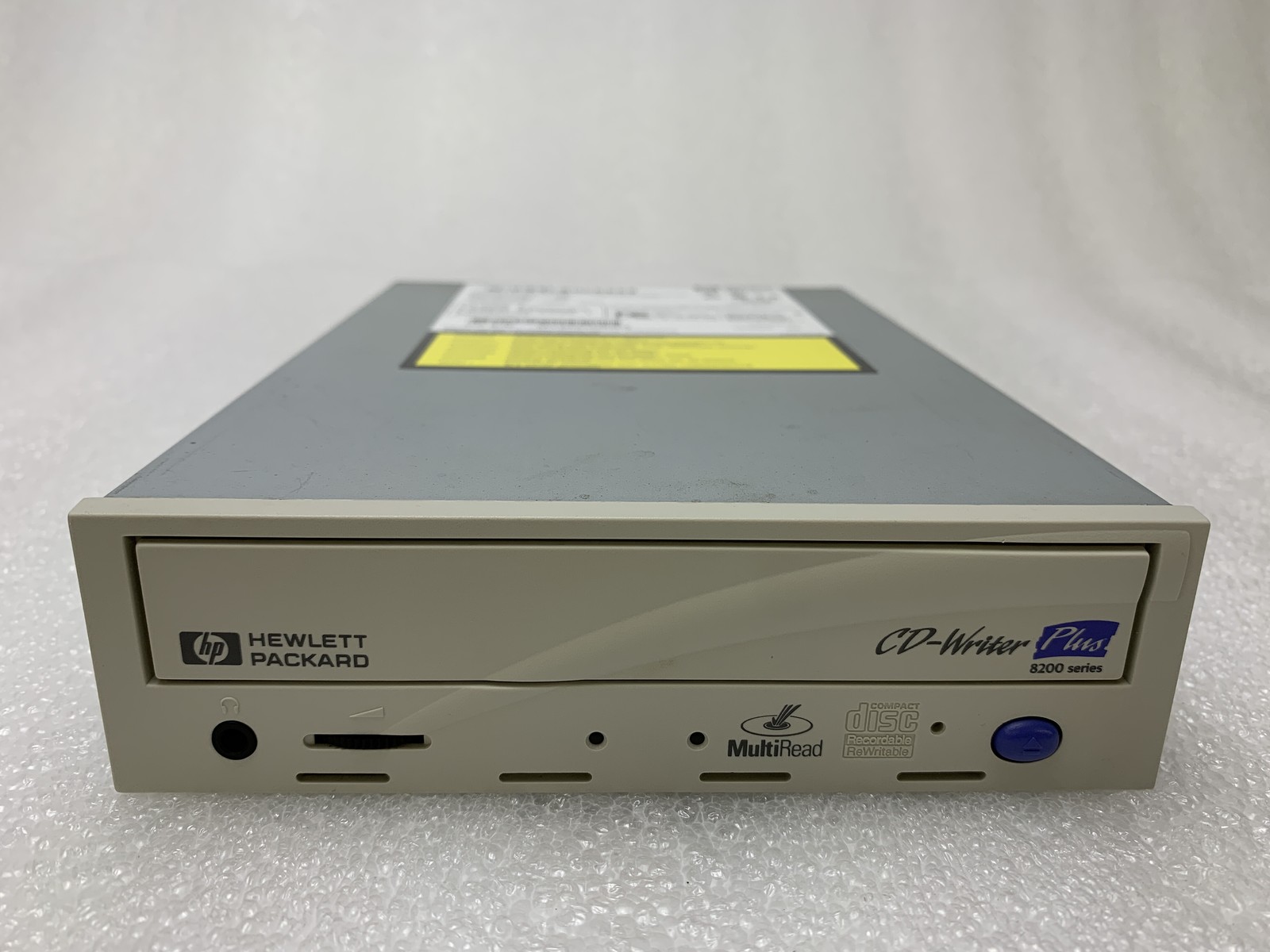 Vintage Hewlett Packard (HP) Internal IDE CD-Recordable/ReWritable Drive