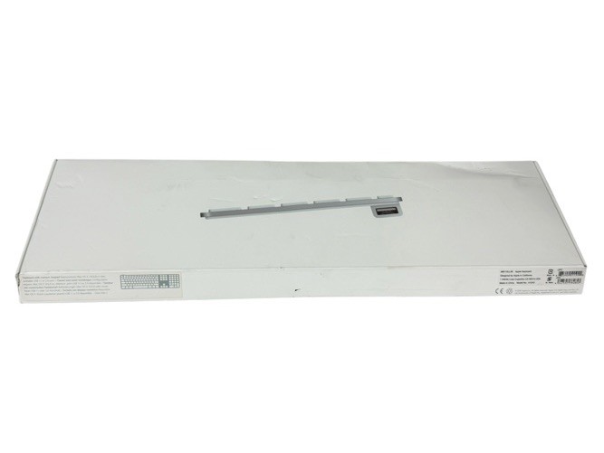 Apple A1243 MB110LL/B Wired Keyboard