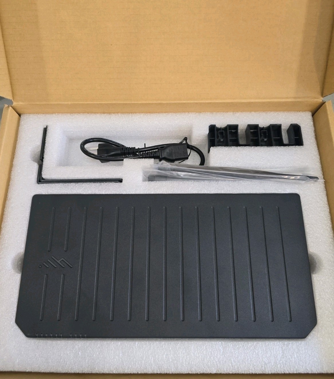 Cradlepoint E3000 5GB Enterprise Router 