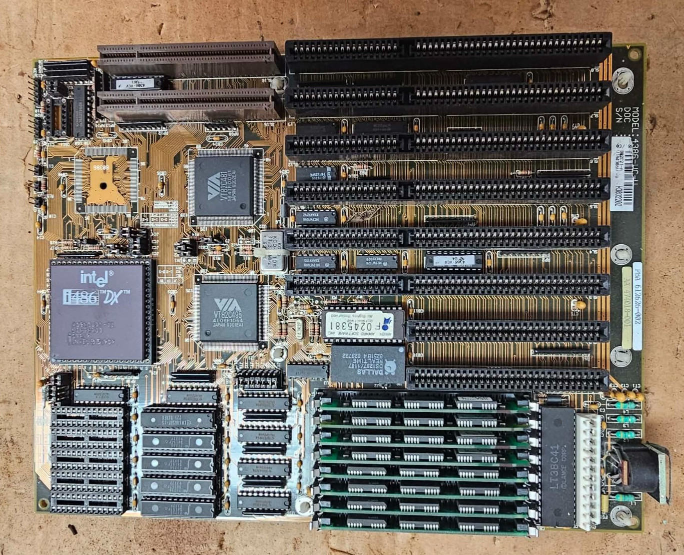 Rare Vintage Retro Gaming Tested FIC  4386-VC-U ISA VLB Motherboard w/CPU & RAM