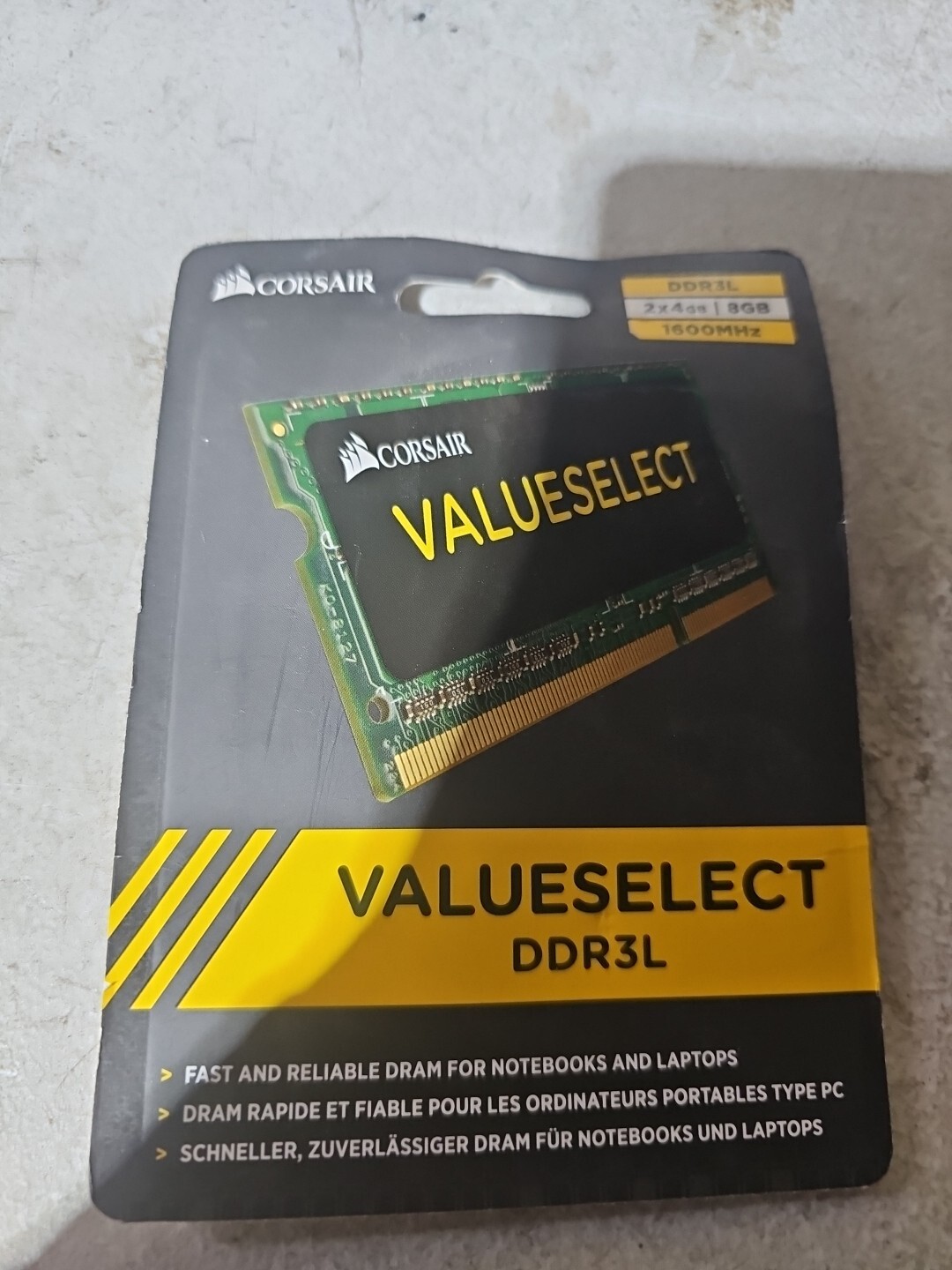 Corsair ValueSelect SO-DIMM 8 GB (2x 4 GB) Dual-Kit, NEW.     #y16
