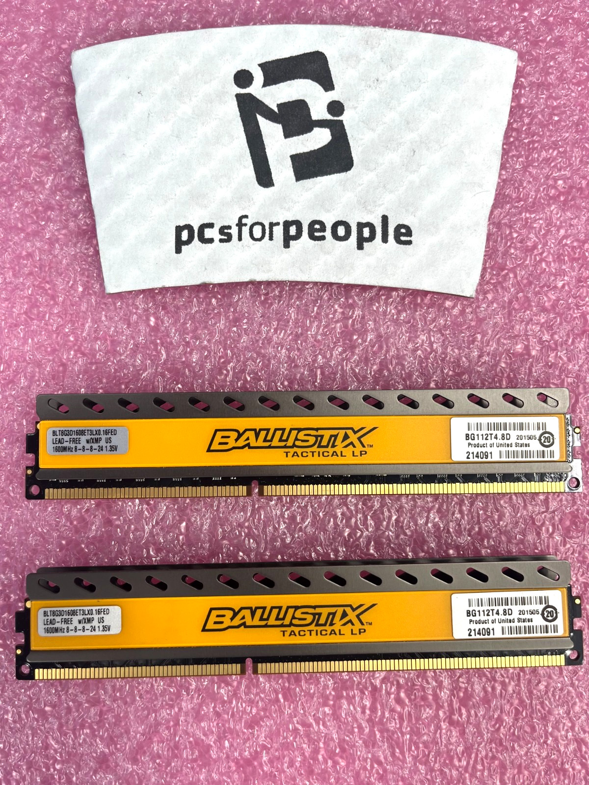 * 2 16GB (4x8GB) Crucial Ballistix Tactical LP DDR3 1600MHz RAM *