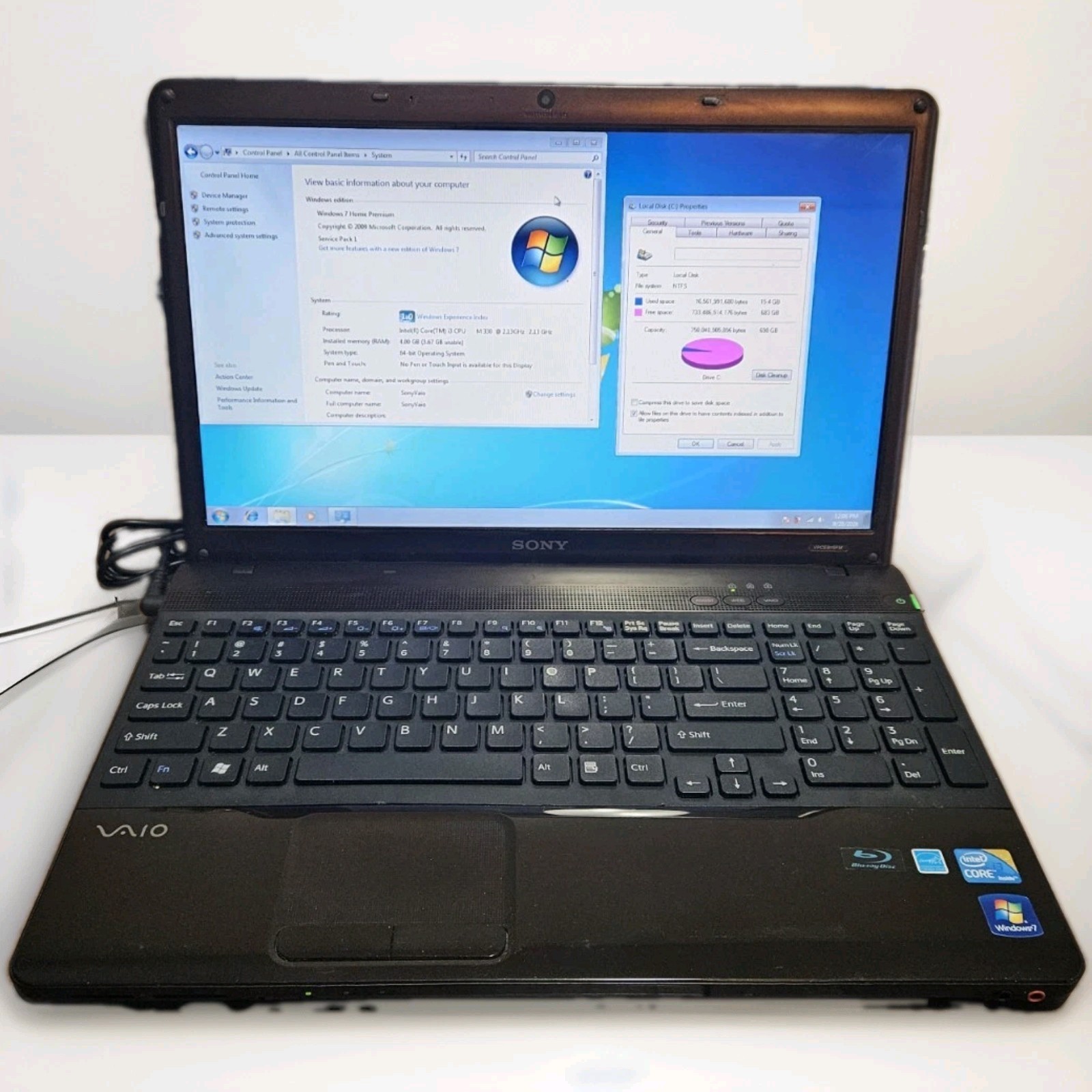 Sony VAIO PCG-71312L i3-M330 2.13GHz 4GB RAM 700gb HD Win 7