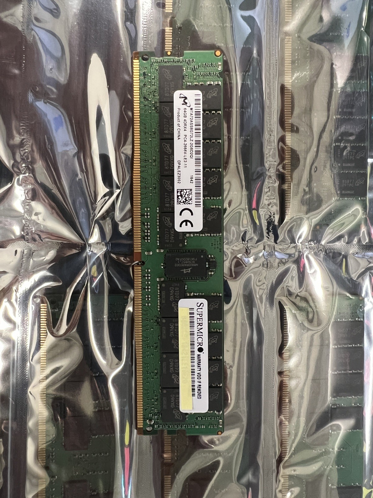 Micron 64GB 4DRX4 DDR4 2666MHz PC4-2666V-LE2-11 ECC