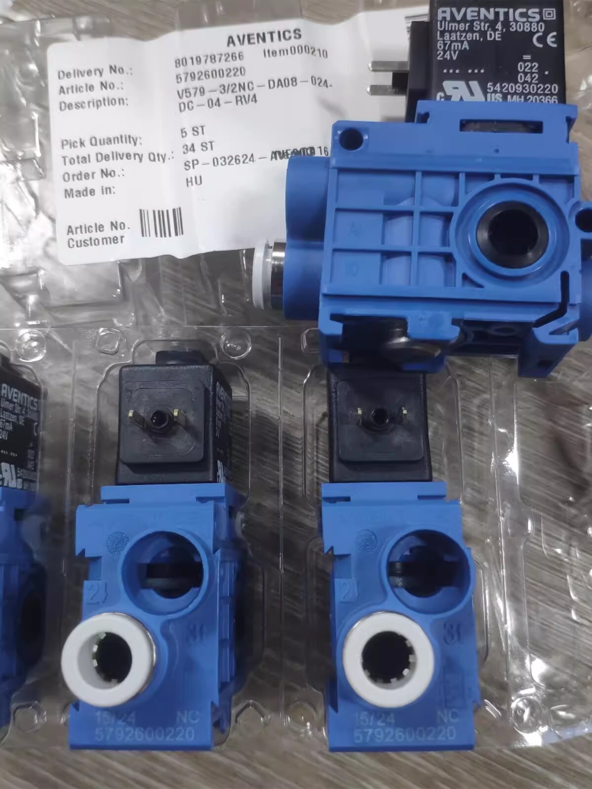 1pcs for AVENTICS 5792600220 Two-position three-way reversing valve