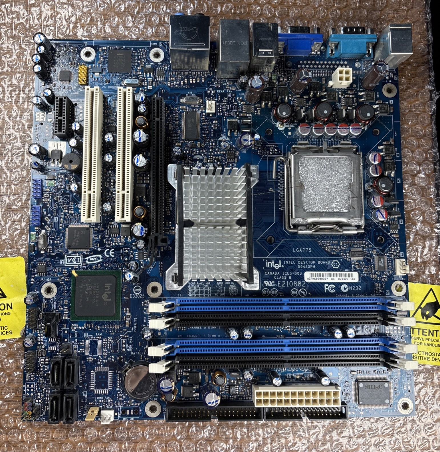 INTEL D945GPM SOCKET 775 D21427-106 DESKTOP MOTHERBOARD