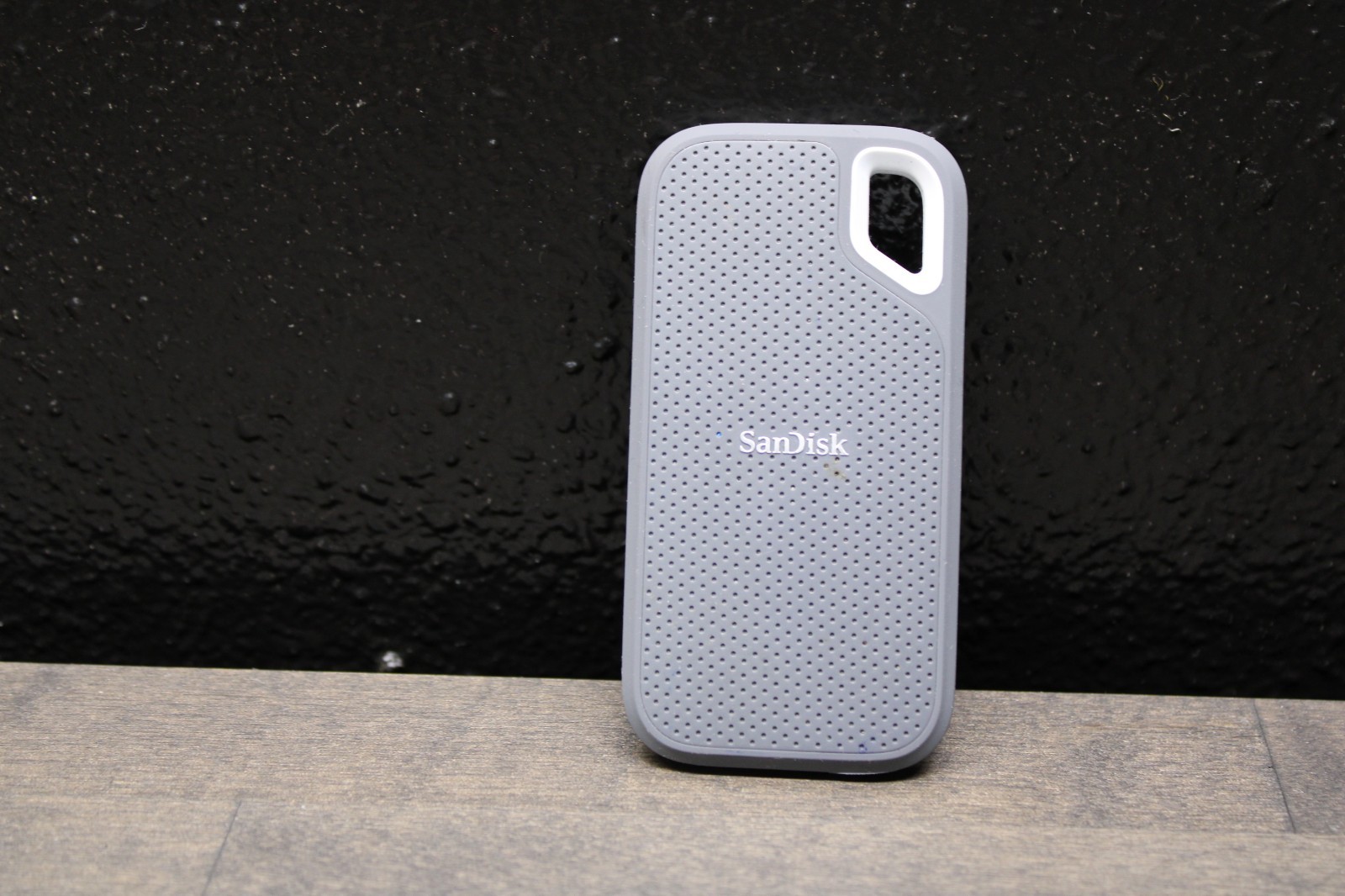 SanDisk Extreme Portable SSD 1TB External USB-C ( 1-Hr. Low Hrs. )