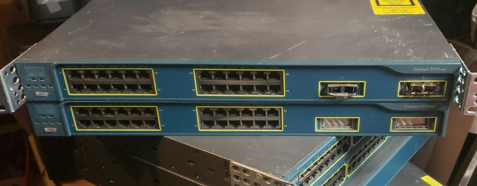Cisco WS-C2950G-24-EI Catalyst 2950 Series 24-Port Ethernet Switch