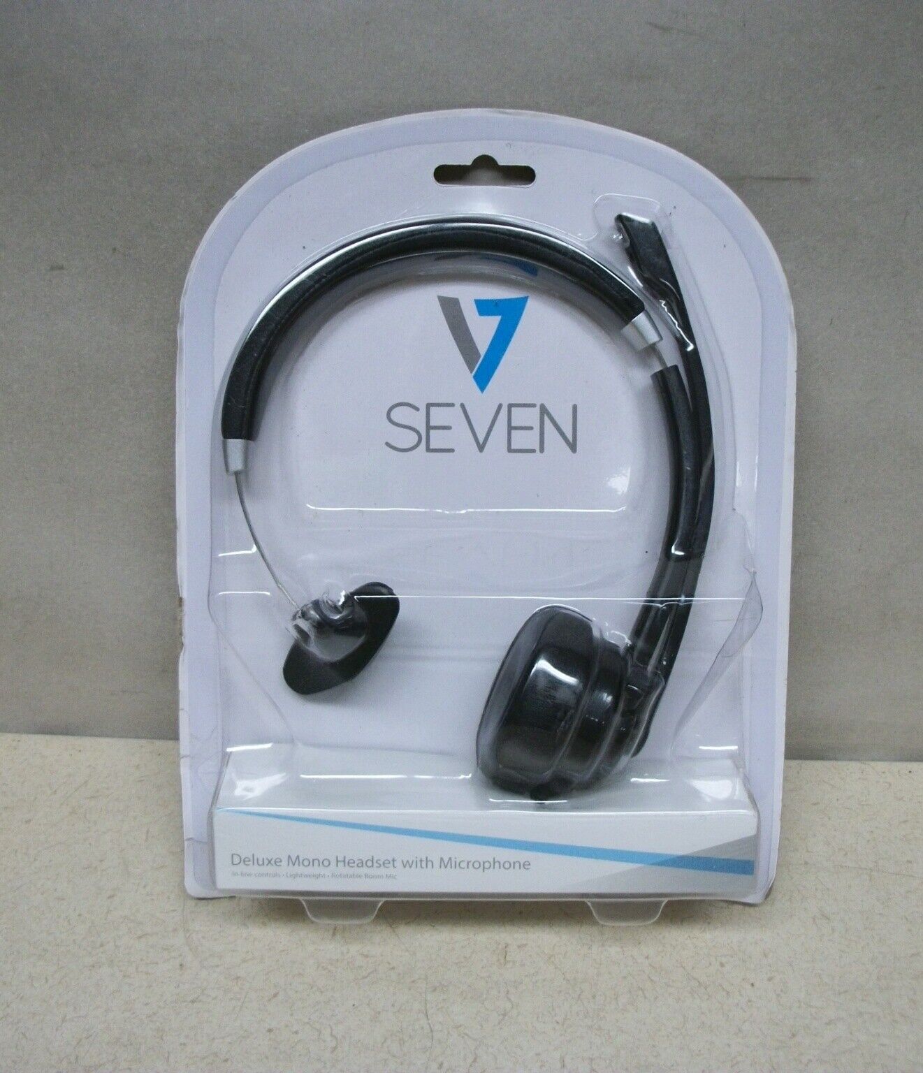 SEVEN Deluxe Mono Headset with Microphone Model# HA401 