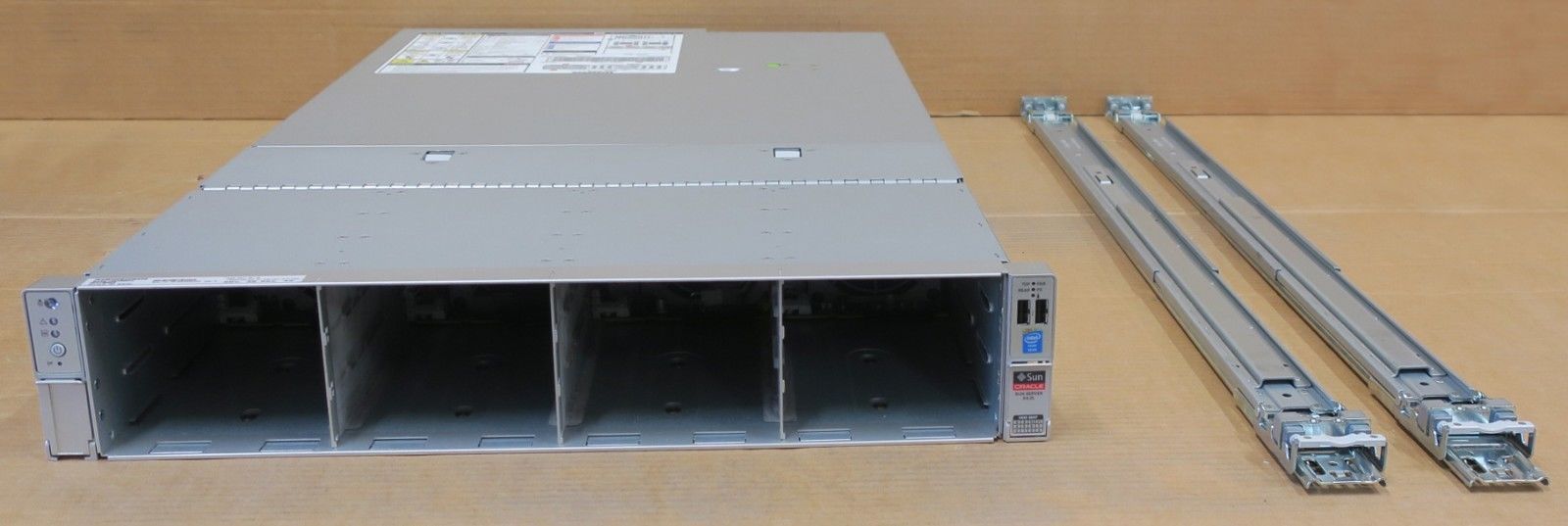 Sun Oracle X4-2L 2 x E5-2630v2 2.6GHz 96GB 12x 3.5" 4 x 800GB Flash SSD Server