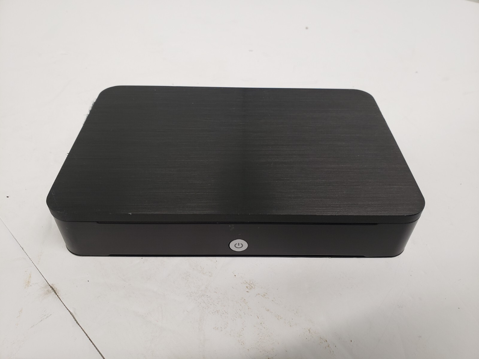 Pakedge NX-1 Invision Appliance  ~ Unit Only / NO AC ADAPTER