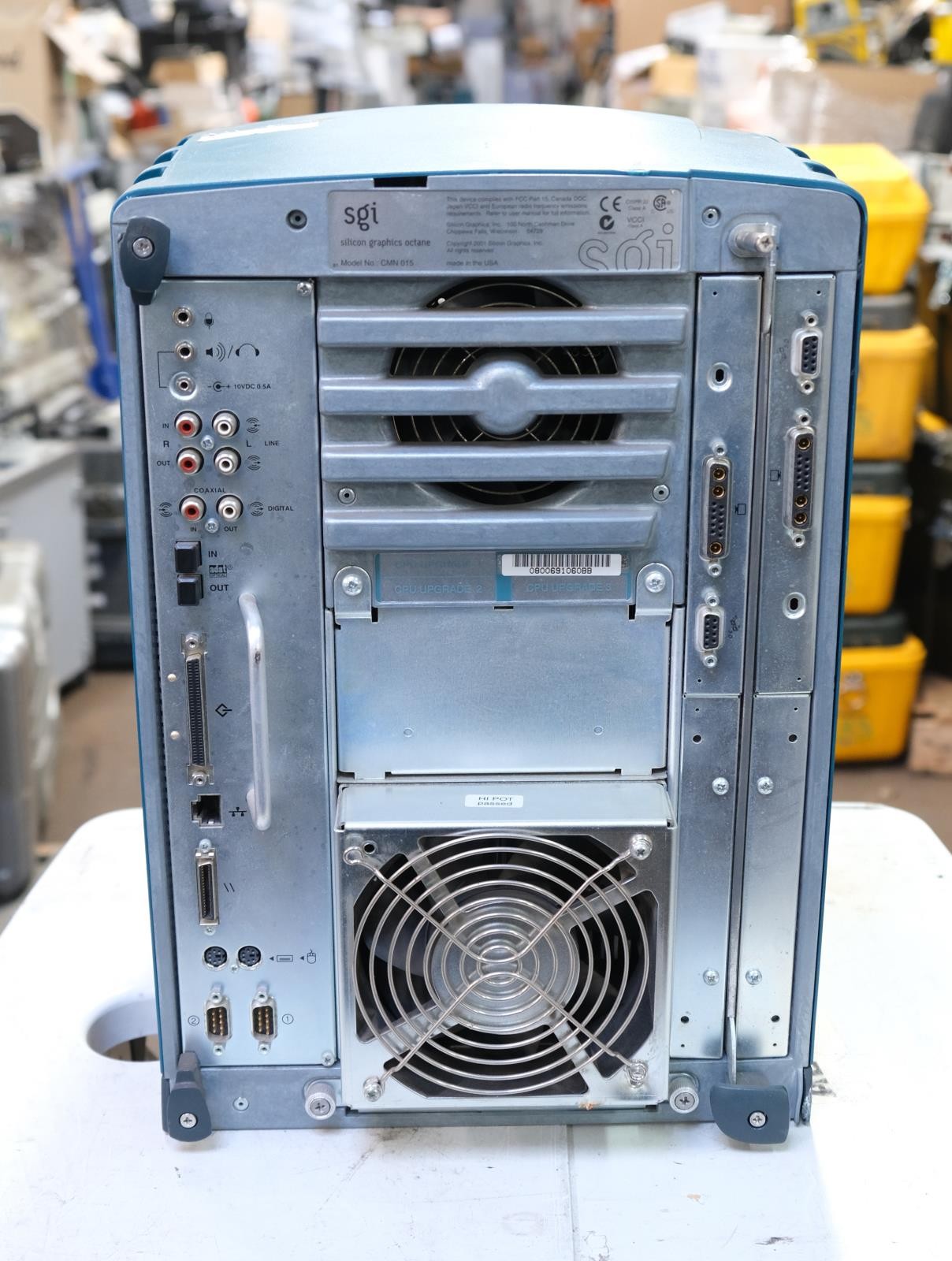 SGI Silicon Graphics Octane IP30 Workstation 400MHz R12000, 1GB RAM, ESI Graphic