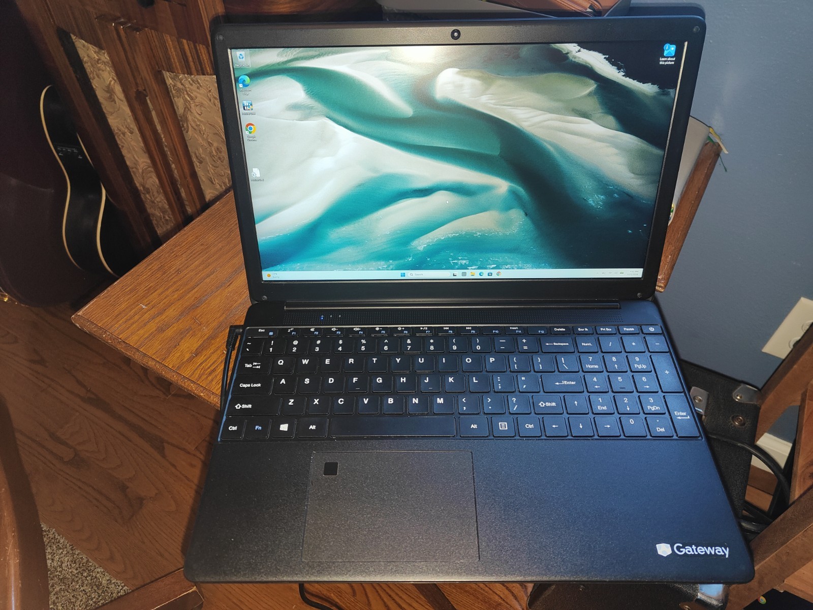Gateway GWTN156-7BK 15.6" FHD I3-1115G4 3GHz 8GB 256GB SSD W11