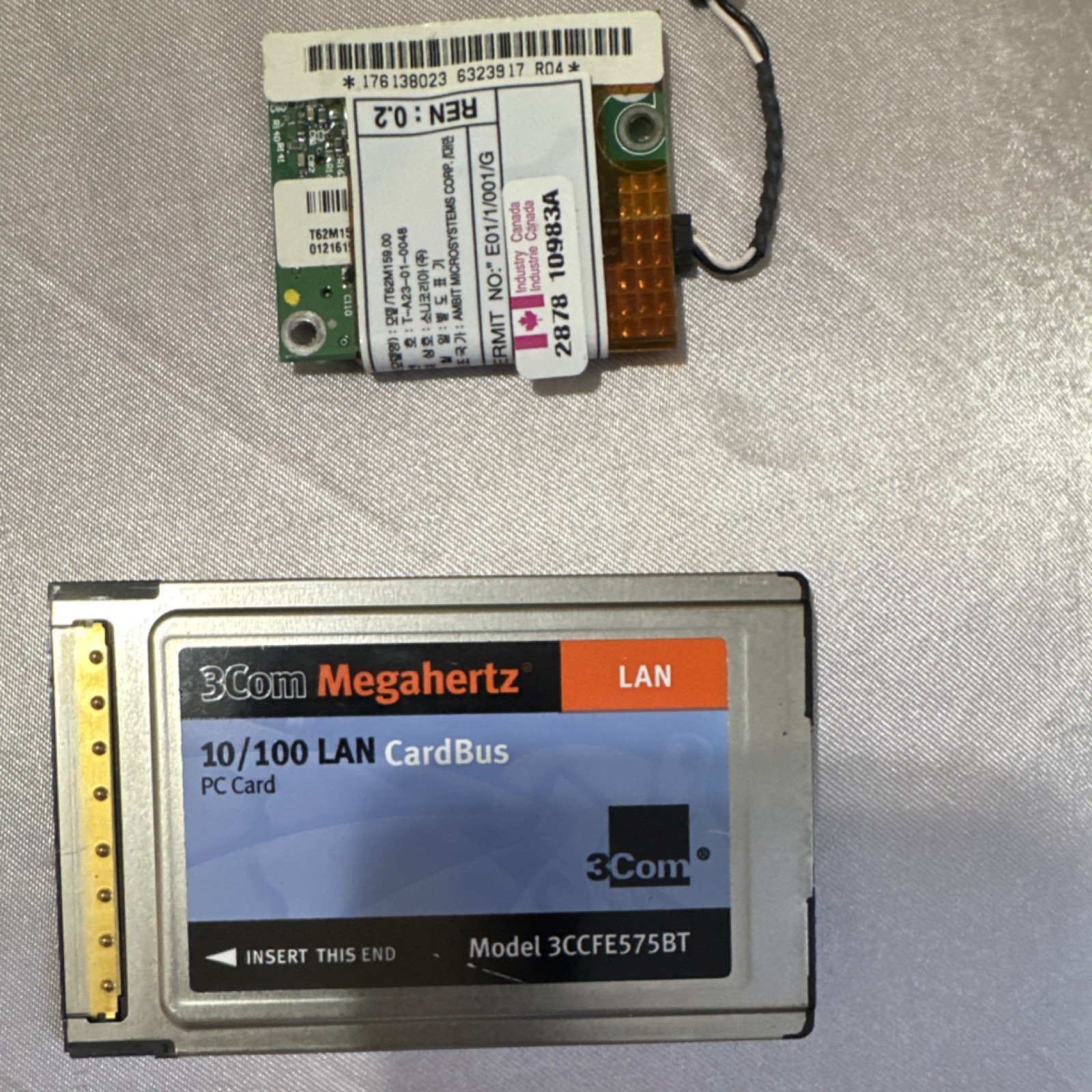 Hitachi DK23CA-20F 20GB 2.5" IDE 4200RPM Internal Laptop HDD Silver