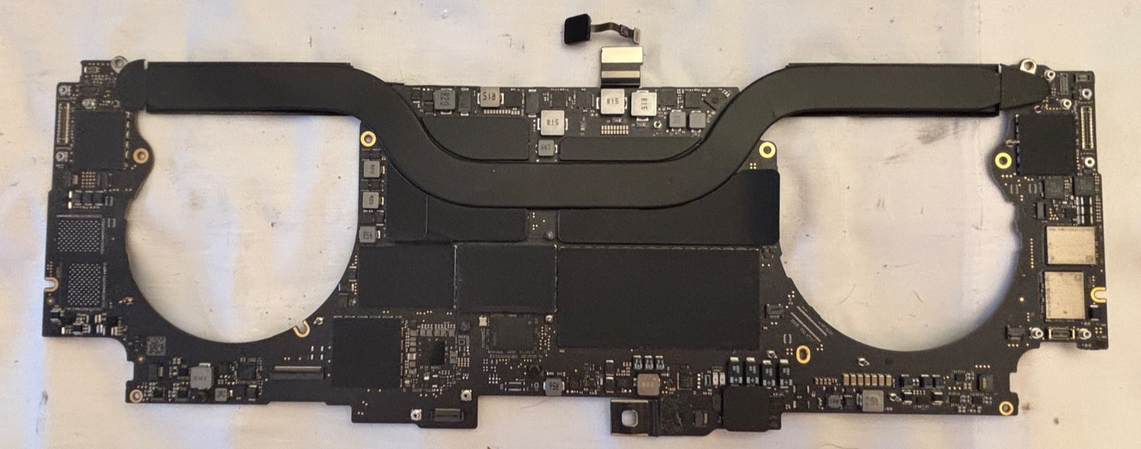 MacBook Pro 16" A2141 2019 i7 2.6ghz 16GB 512GB 820-01700-A Logic Board+Touch ID