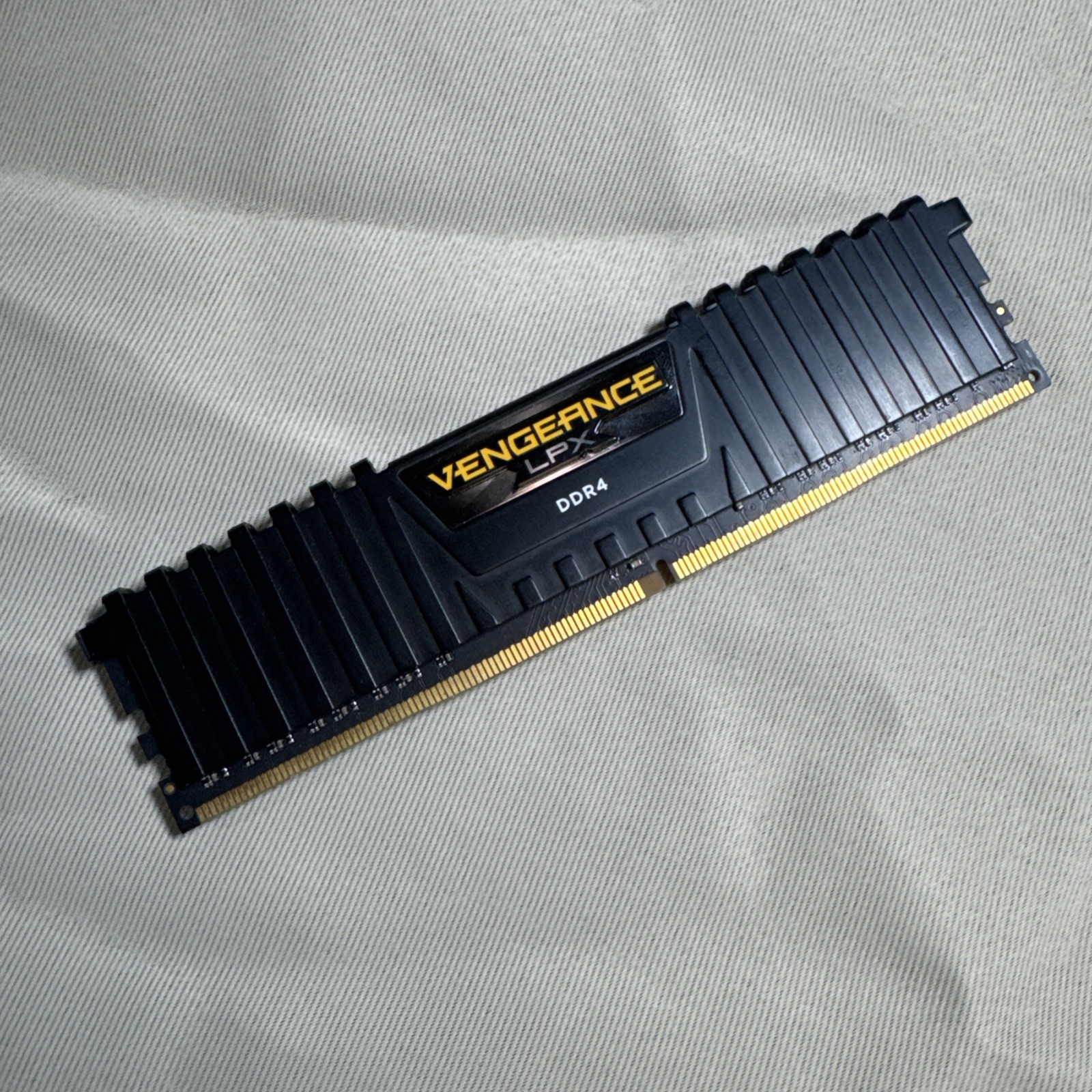 Just 1, Corsair Vengeance LPX 16GB (2x8GB) RAM DDR4 3600MHz CMK16GX4M203600C18
