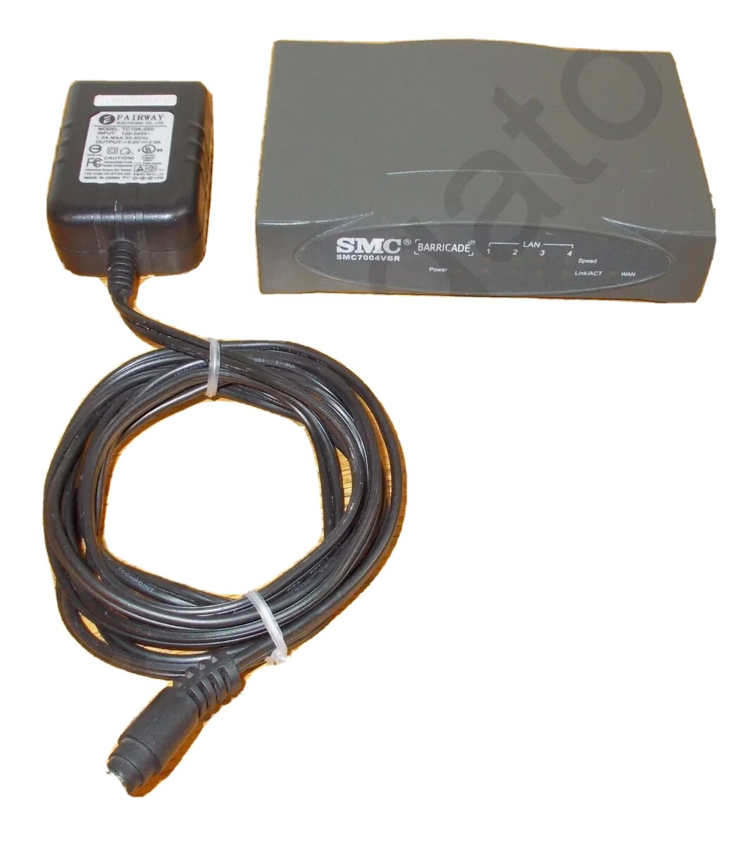 SMC Barricade SMC7004VBR Wired Fast Ethernet (10/100) 4 Port Firewall Router