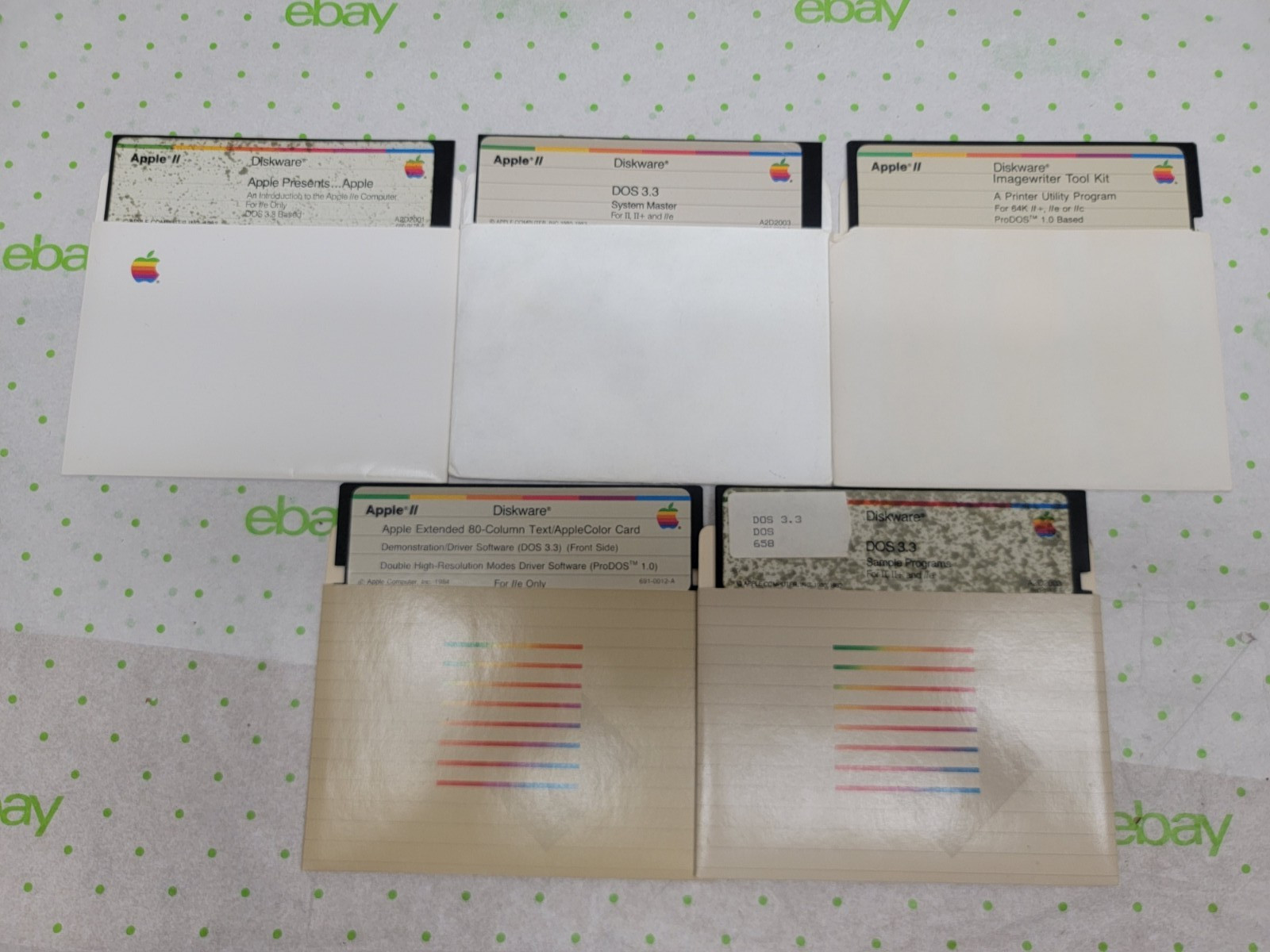 Vintage Apple II Diskware APPLE PRESENTS / DOS 3.3 SYSTEM MASTER / FIVE 5.25 DKS