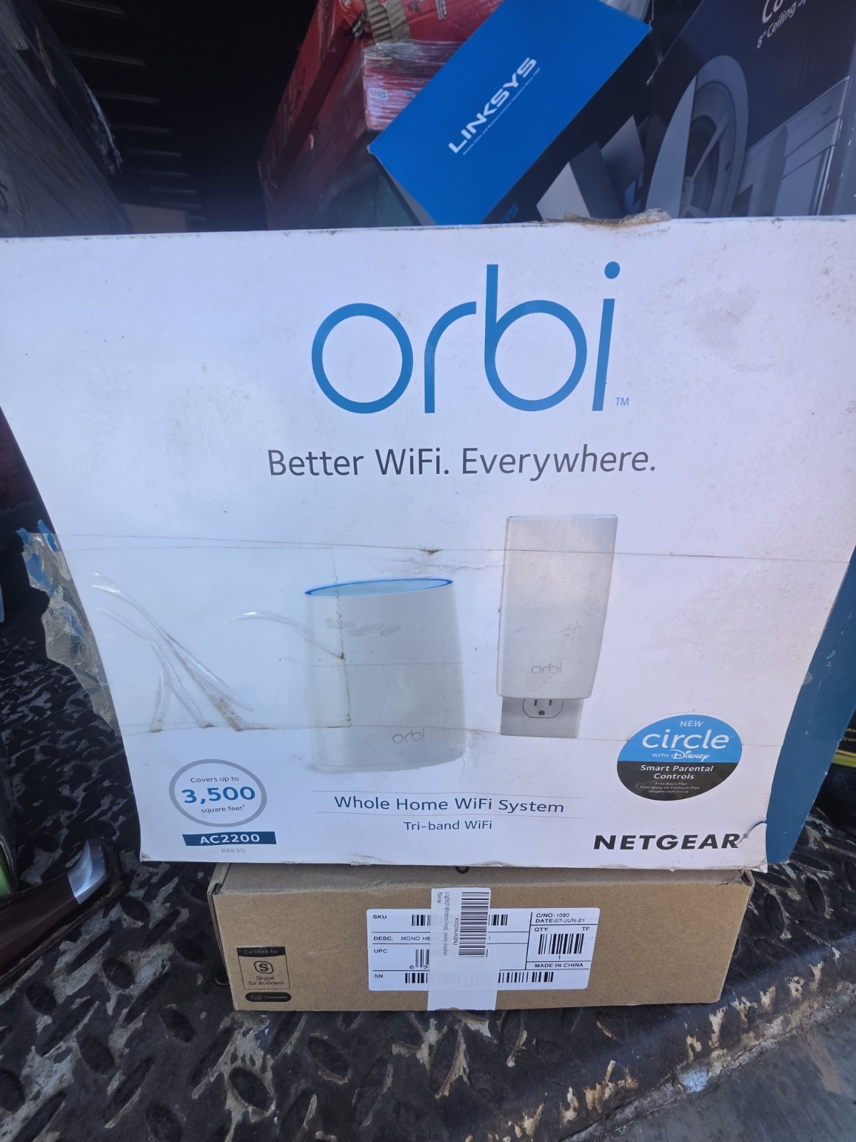 NETGEAR Orbi Tri-Band Whole Home Mesh WiFi System AC2200 RBK30 Router 