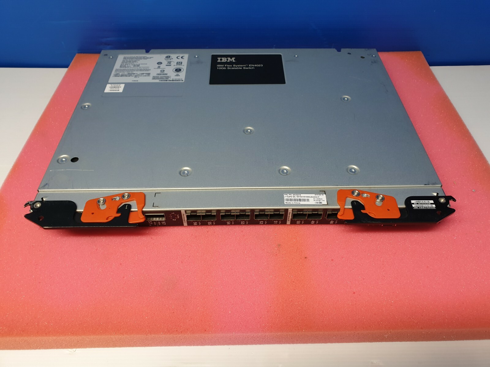 Lenovo / IBM 94Y5219 Flex system EN4023 10Gb Scalable Switch 94Y5218