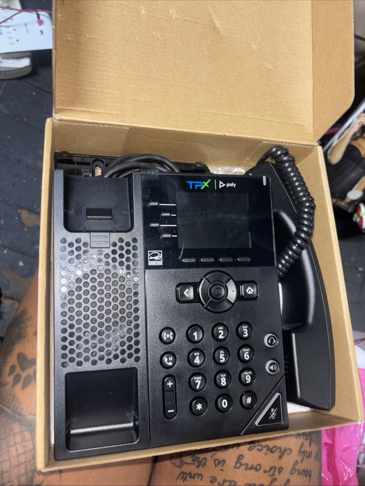 TPX Poly VVX 250 Business IP Phone POE PN: 2201-48820-001