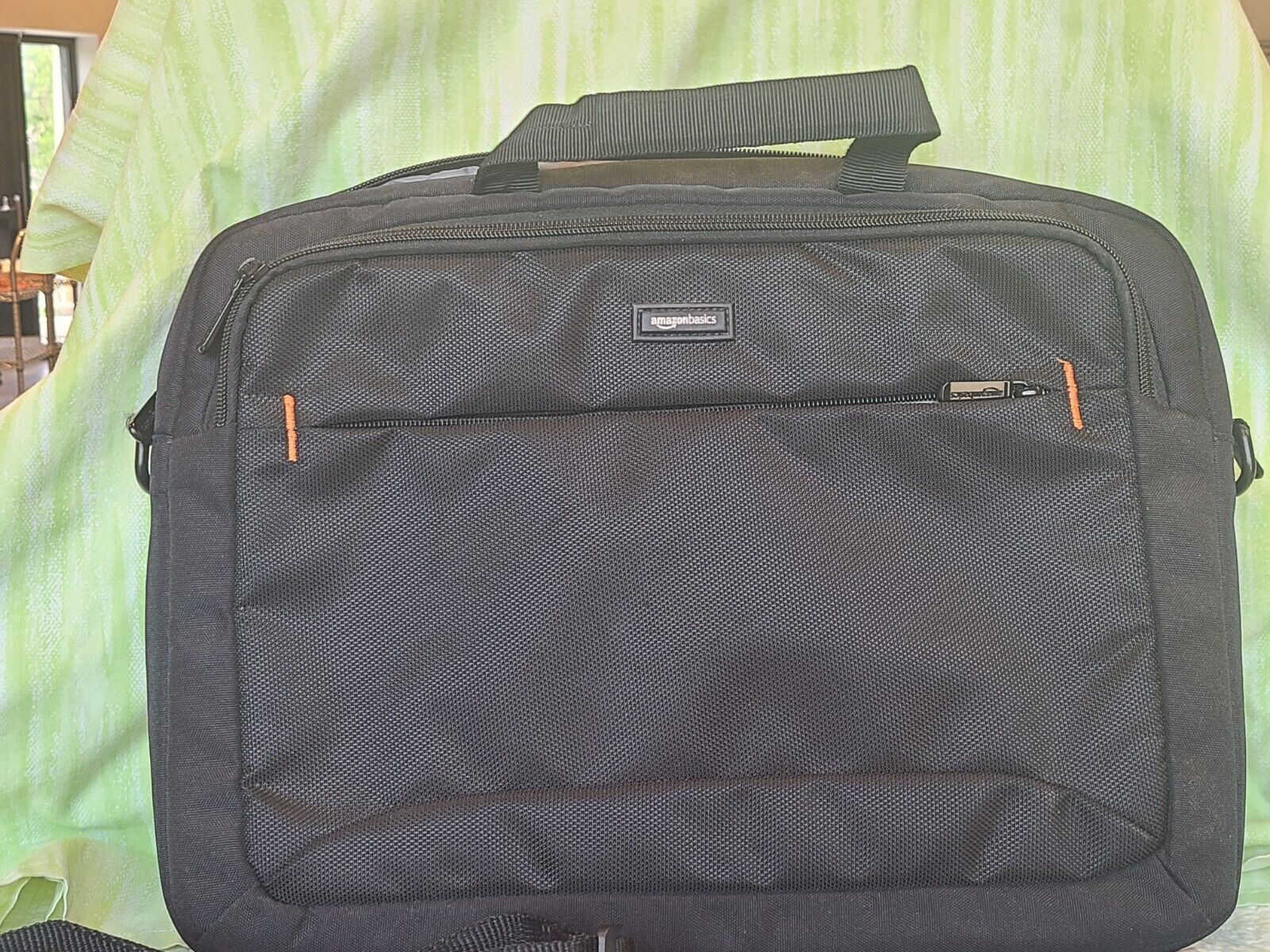 AmazonBasics 17 inch Laptop Bag - Black New Strap Work Office Tablet Briefcase