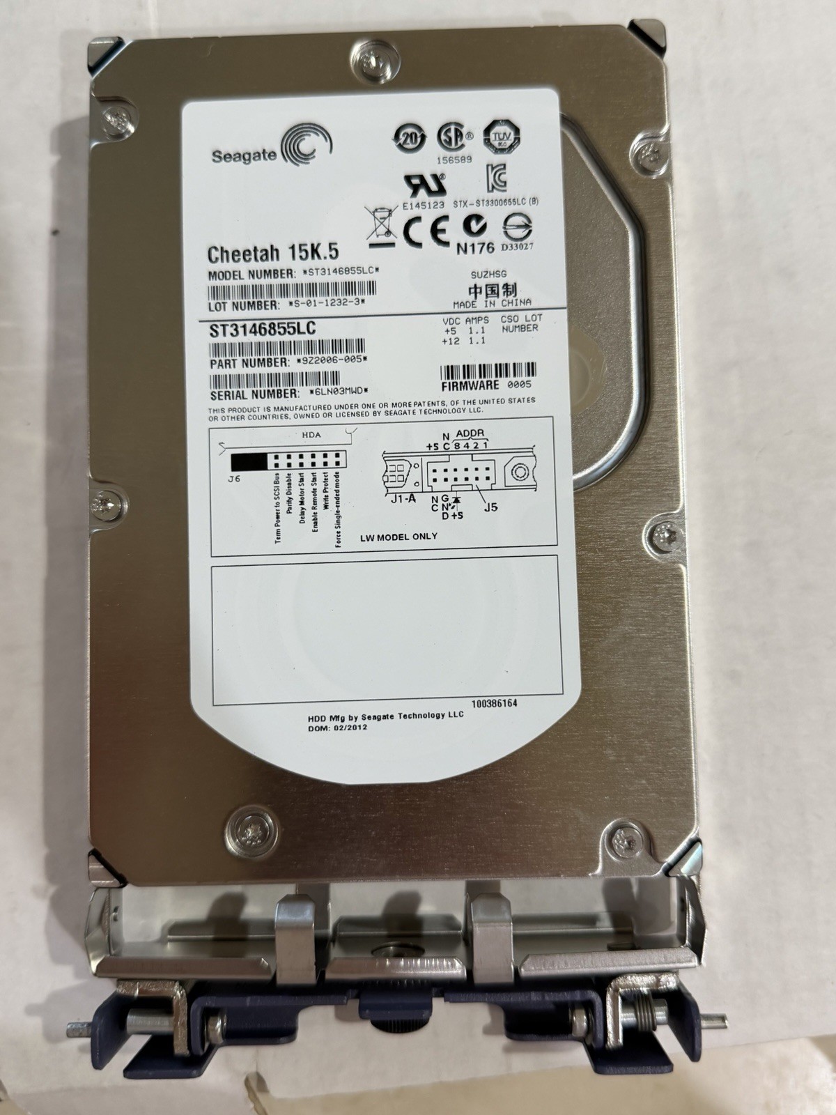 Seagate Cheetah ST3146855LC 146GB 3.5" SCSI 15000RPM Internal Hard Drive