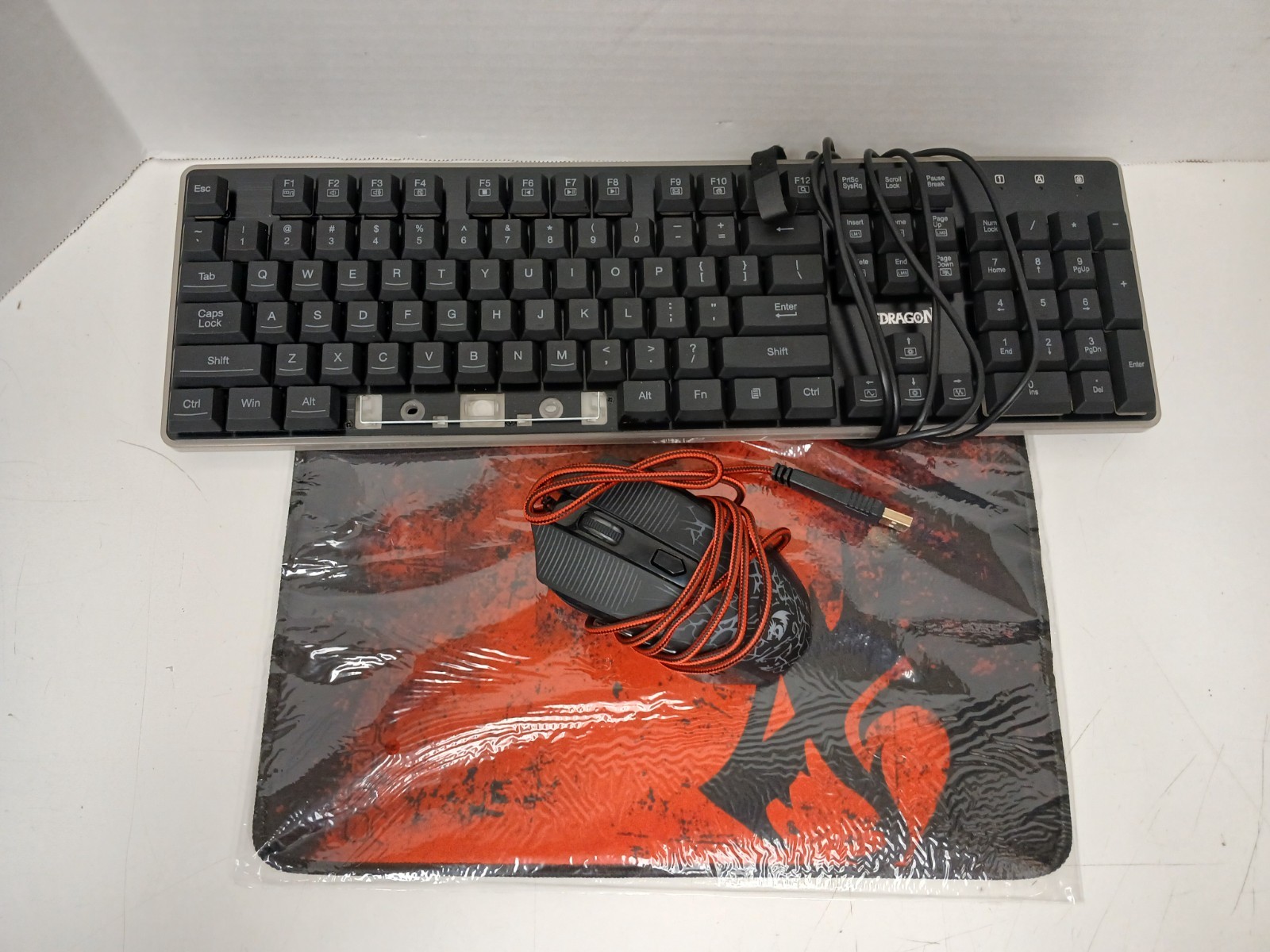 Redragon S107 Gaming Essentials Keyboard/Mouse/Mousepad 3-in-1 Set *READ*