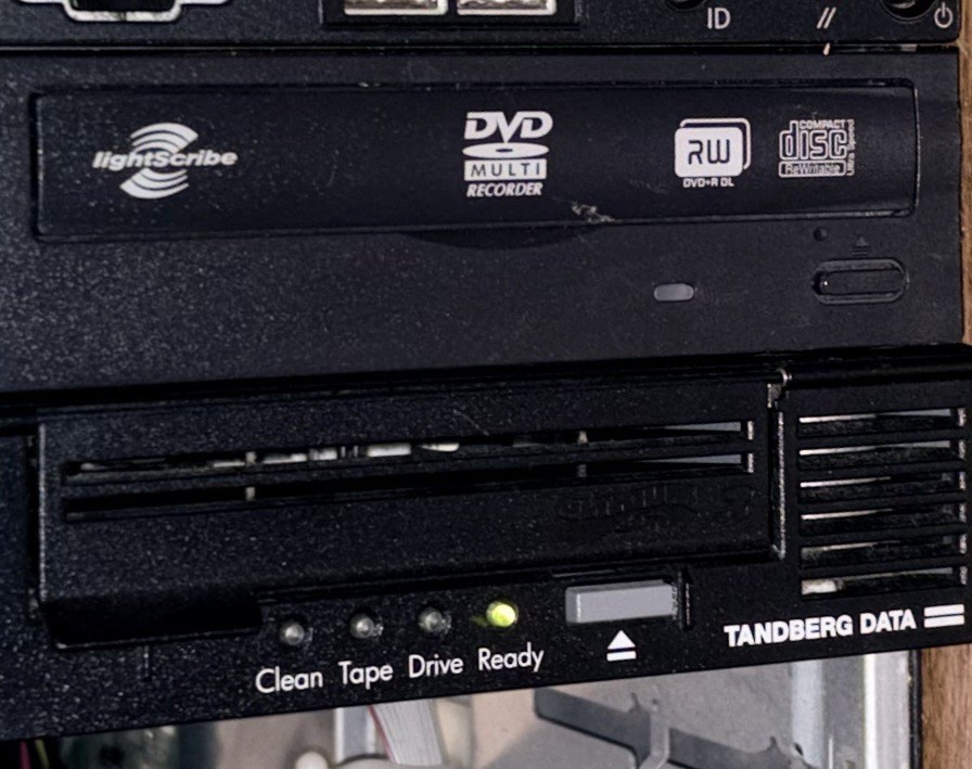 Tandberg Data 3500-LTO Tape Drive, SATA, 5.25in, Black, LTO Storage Format